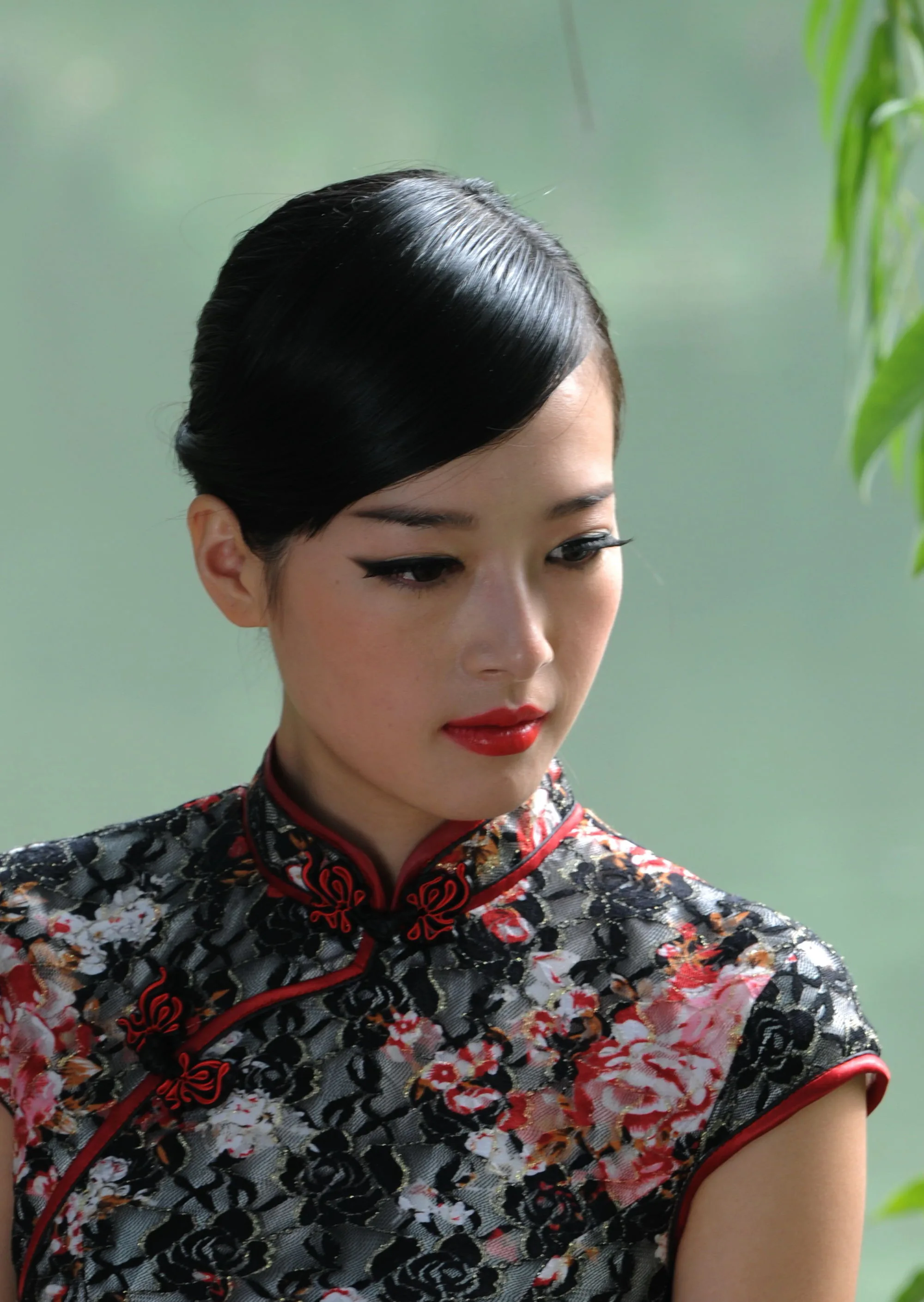 Bộ sưu tập hình ảnh tuyệt đẹp - Bộ ảnh độ phân giải cao về phụ nữ mặc sườn xám - 18