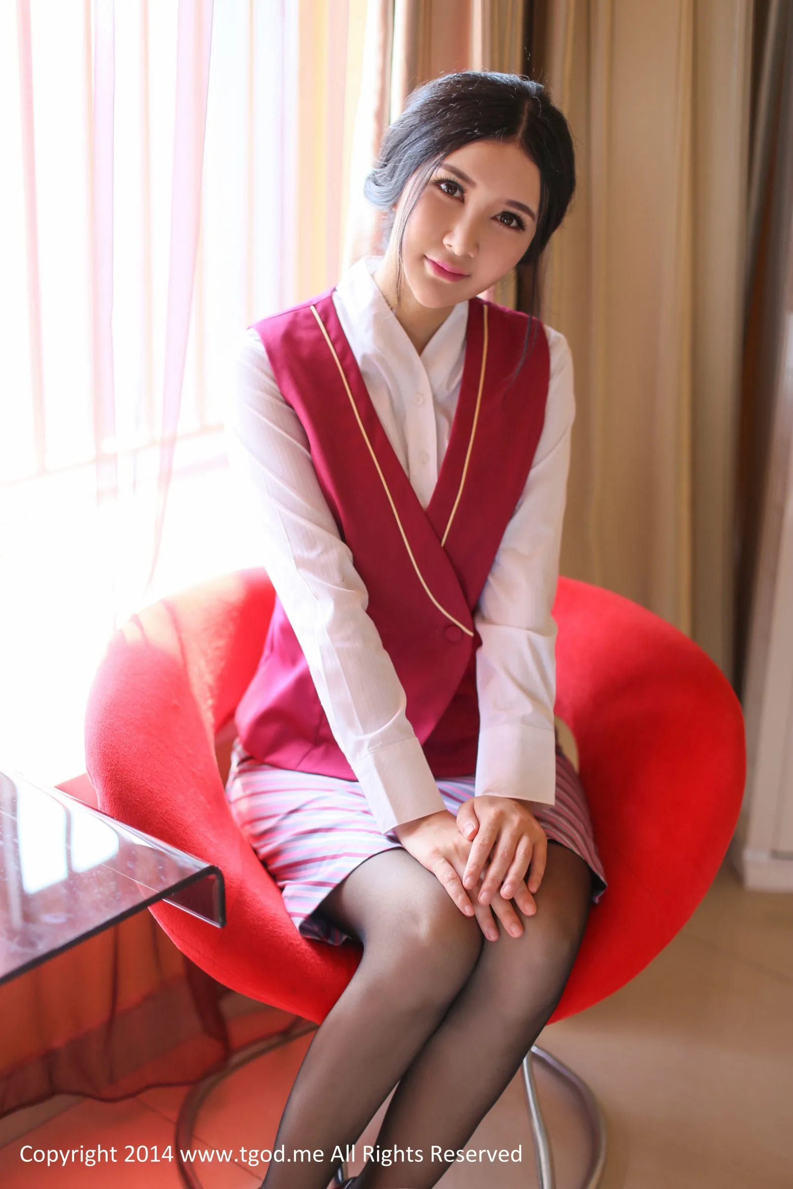 [TGOD đề cử Nữ thần] Gu Xinyi - Lạc lối ở sân bay: Phần 2 của "Cuộc sống riêng tư của một tiếp viên hàng không" - 3