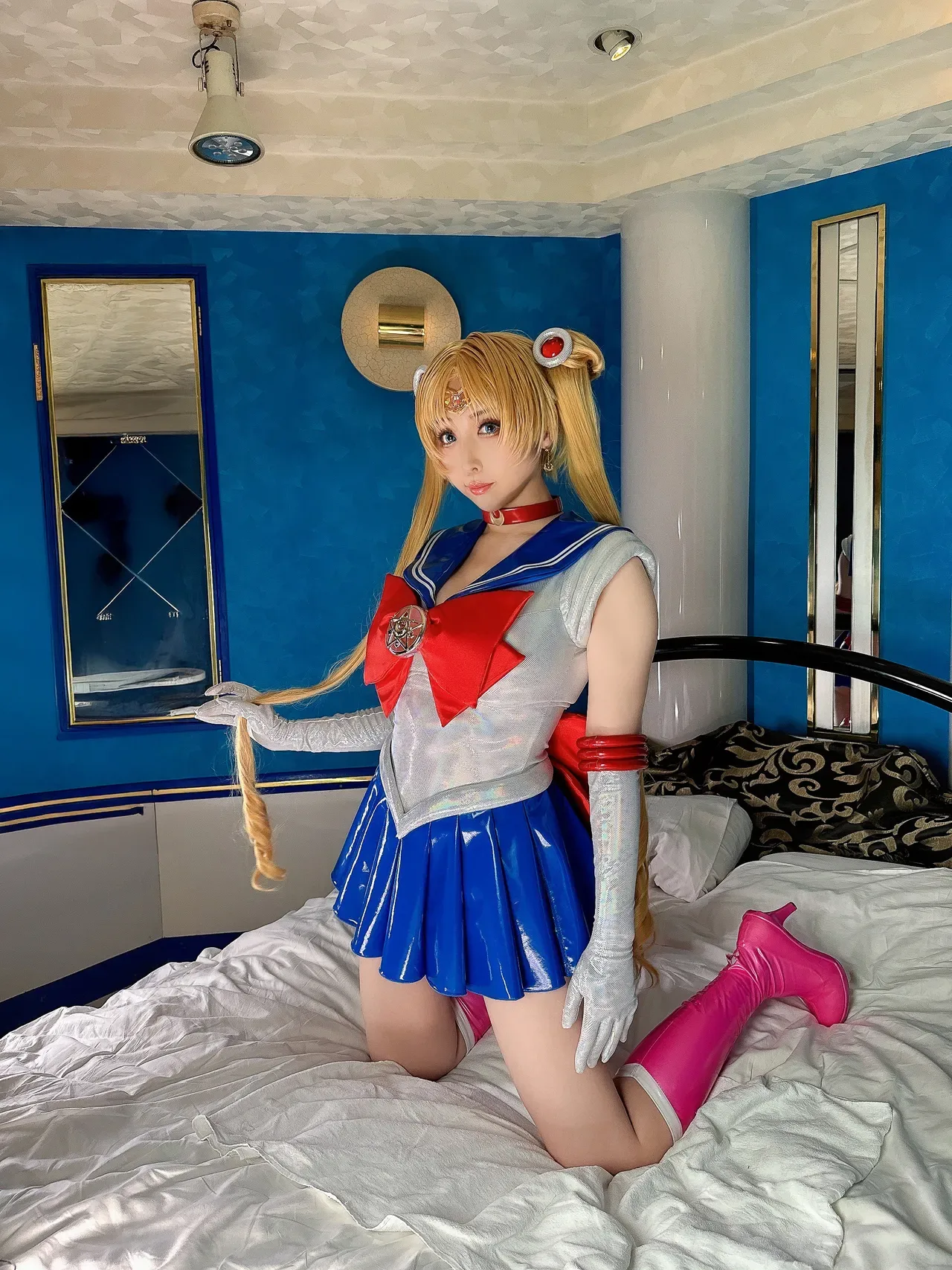 [Momoiru Reku] Moonlight Private Stay -SAILOR MOON COSPLAY PHOTO BOOK- - 70