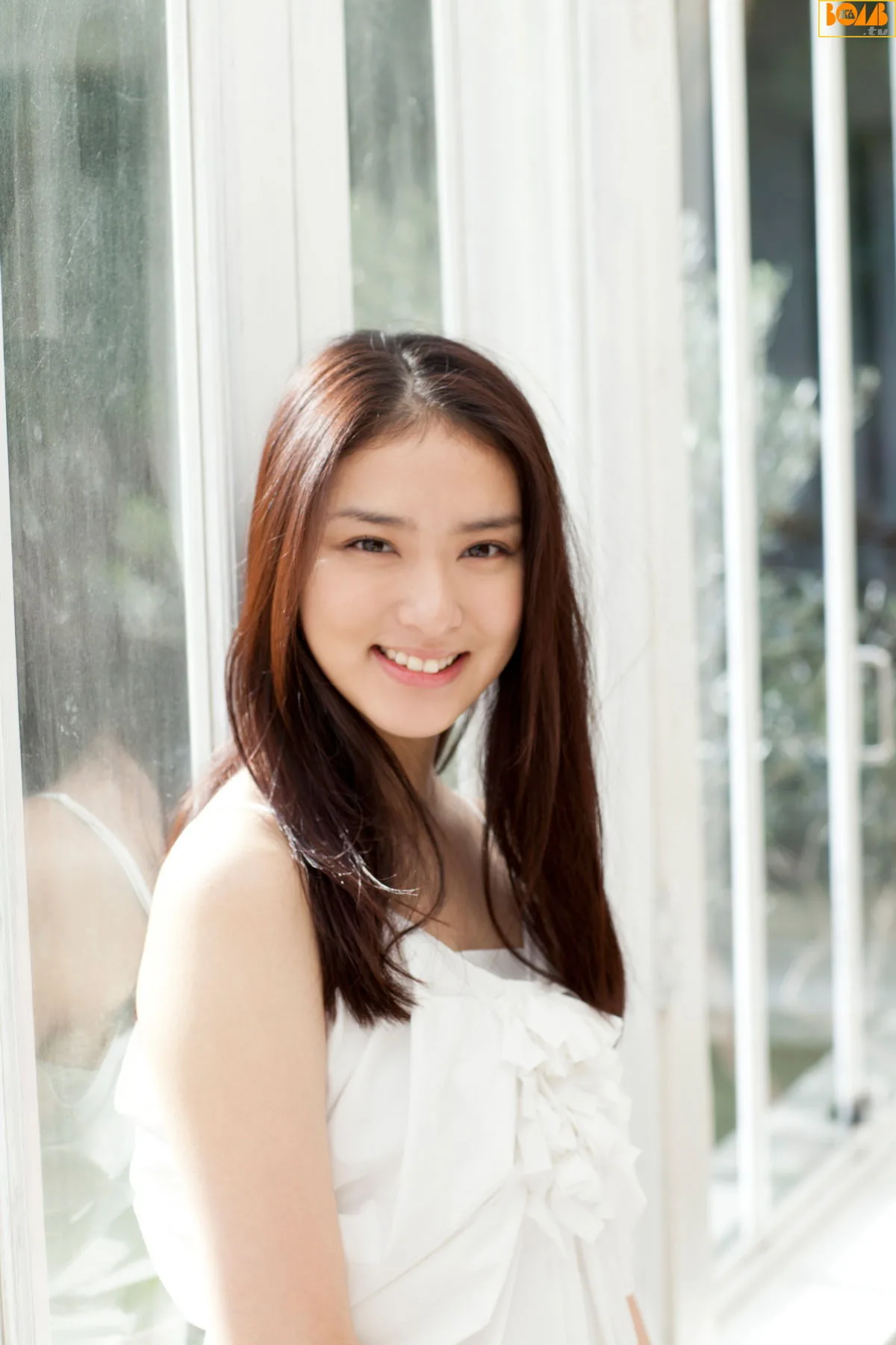 Bom.TVEmi Takei, số tháng 2 năm 2012 - 10