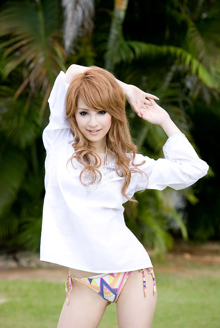 [Image.tv] Album ảnh "Glamorous High" của Sayaka Araki - 14