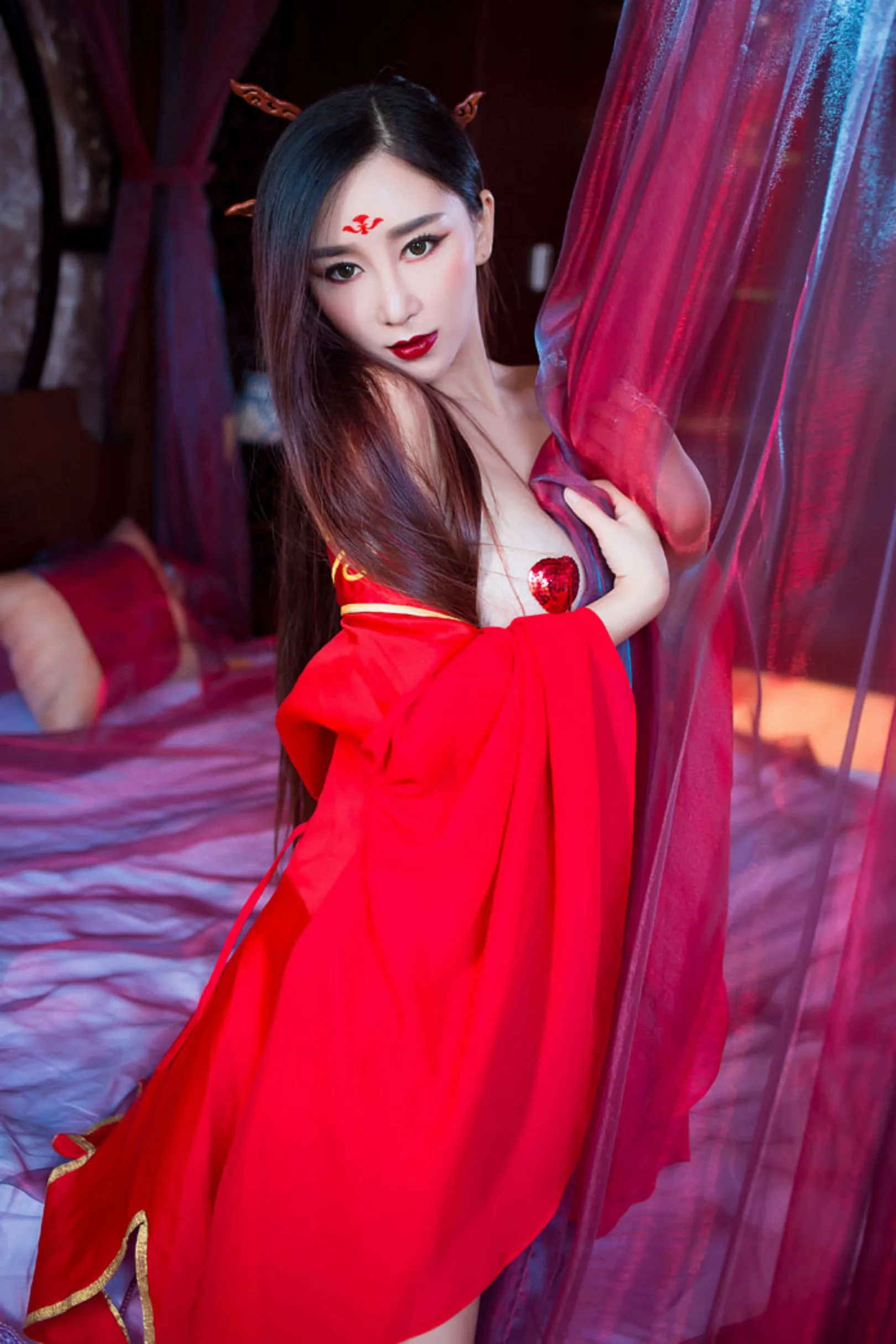 [XIUREN秀人网] SỐ 382 Zou Jingjing - Sách ảnh "Hành trình của hoa ▪ Quỷ hoá" - 15