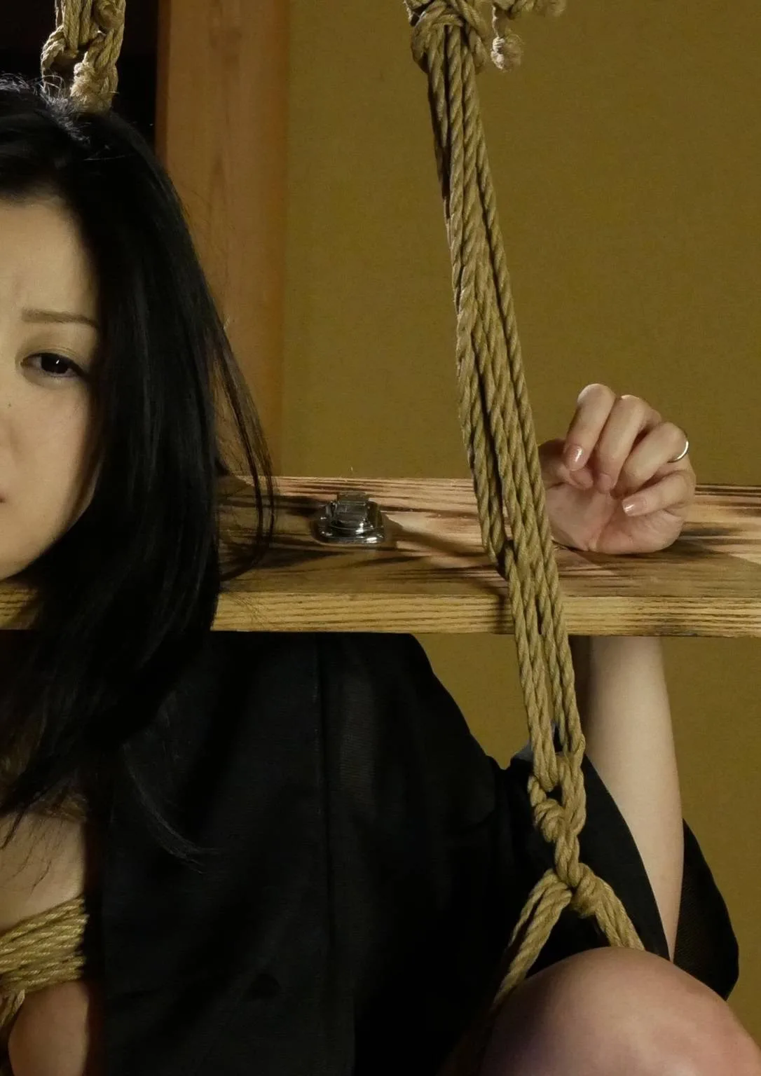 緊縛奴隷調快楽堕ちする美しき背徳未亡人 小向美奈子 - 172