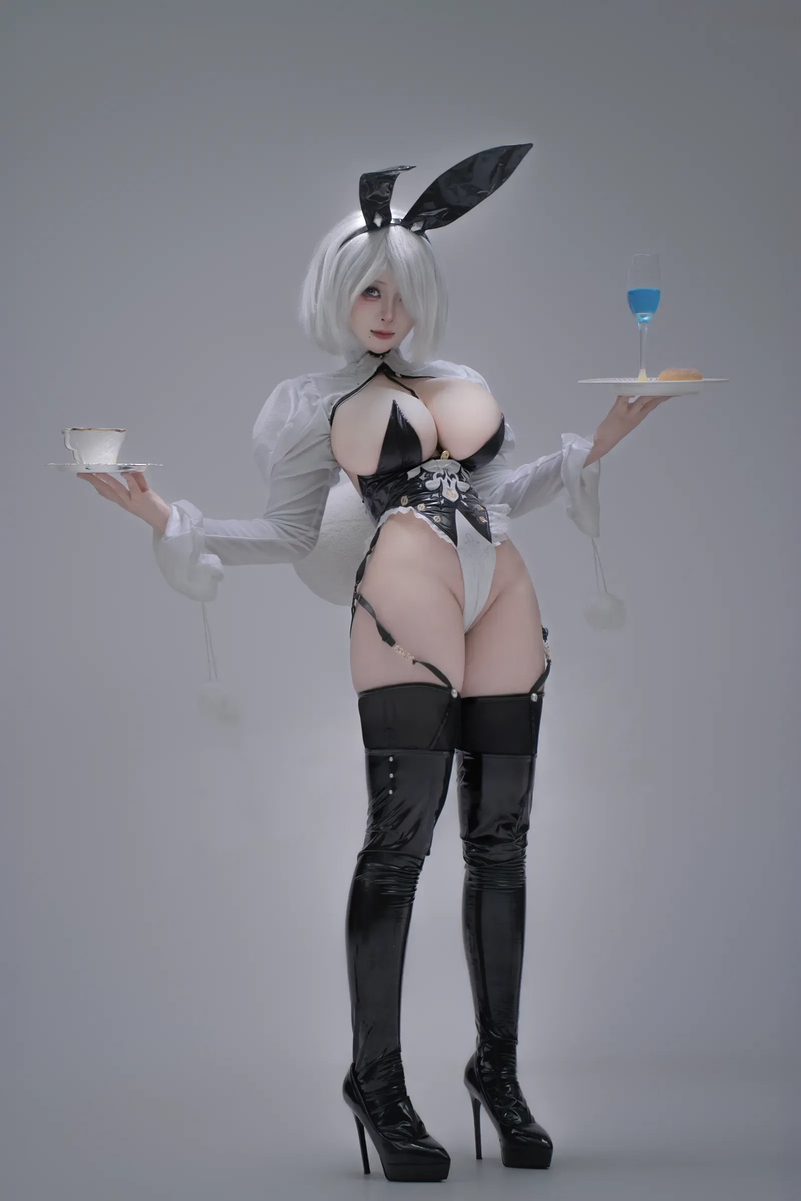 呙呙尼尔 兔女郎 - 2