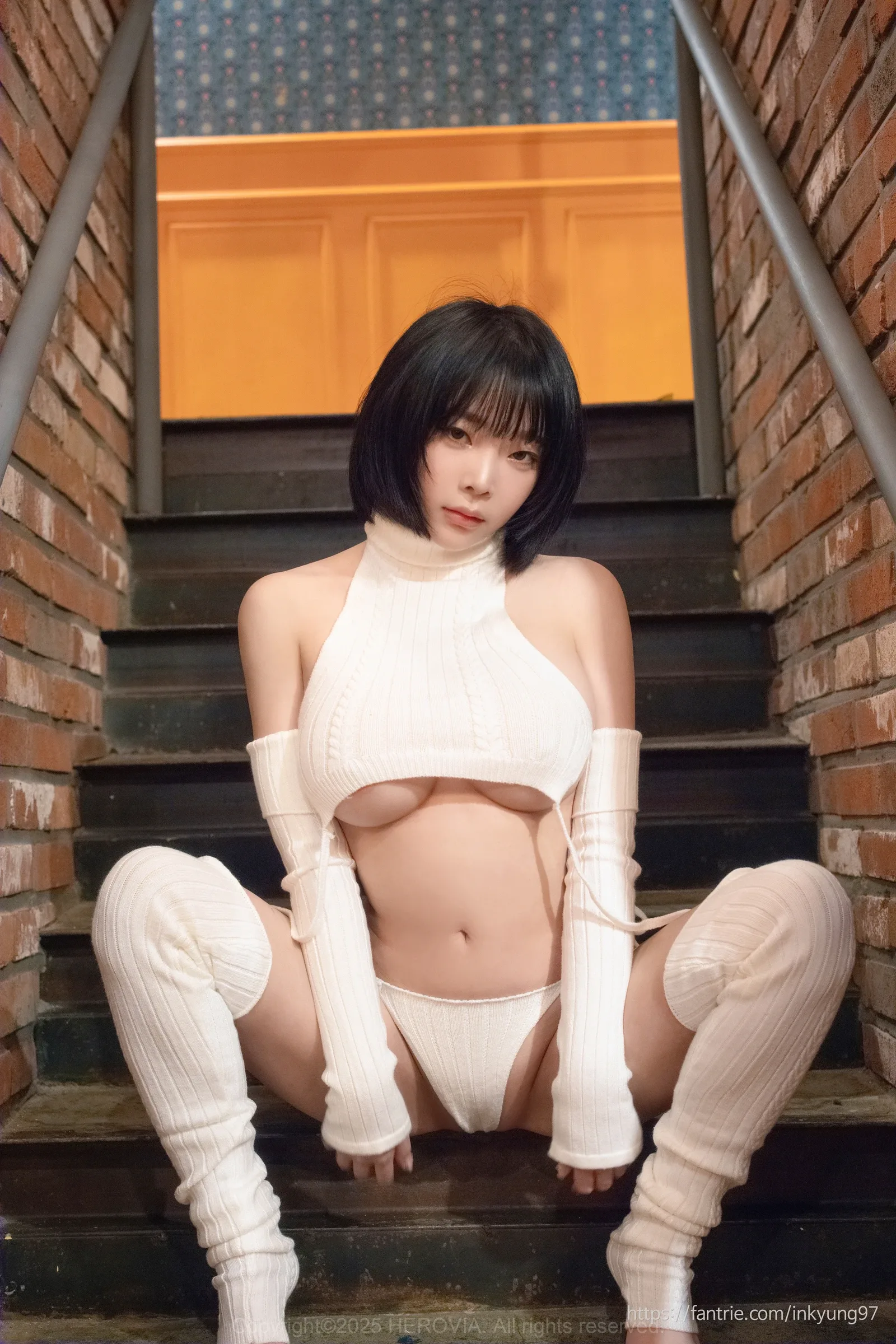 Kang In kyung white sweater - 5