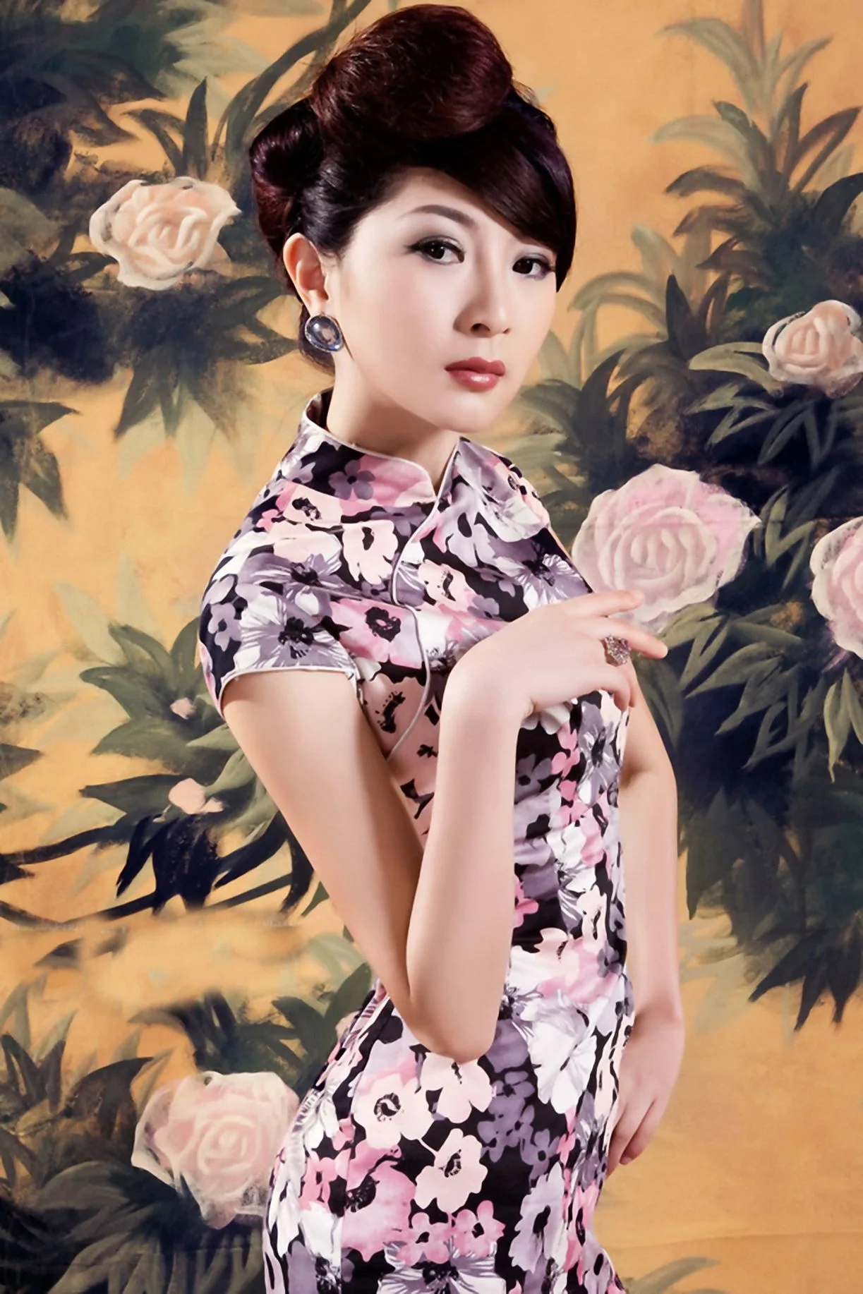 Những người đẹp trong bộ sườn xám - Bộ sưu tập hình ảnh phong cách cổ điển độ phân giải cực cao - 7