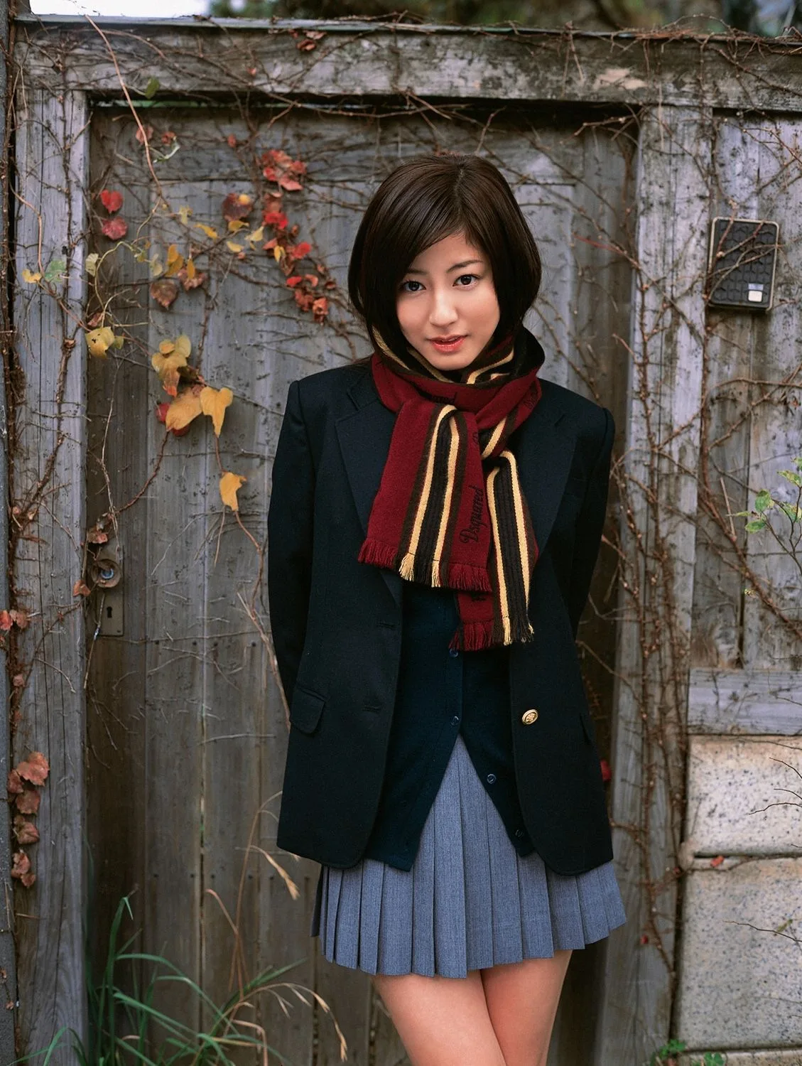 [YS[Web] Tập 196 Sugimoto Yumi "Cô gái xinh đẹp độc đáo đã đến!!" Album ảnh - 1