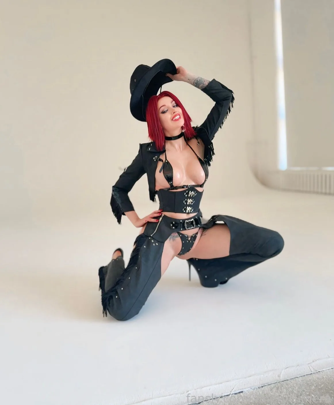 Lera Himera – Nữ cao bồi BloodRayne - 31
