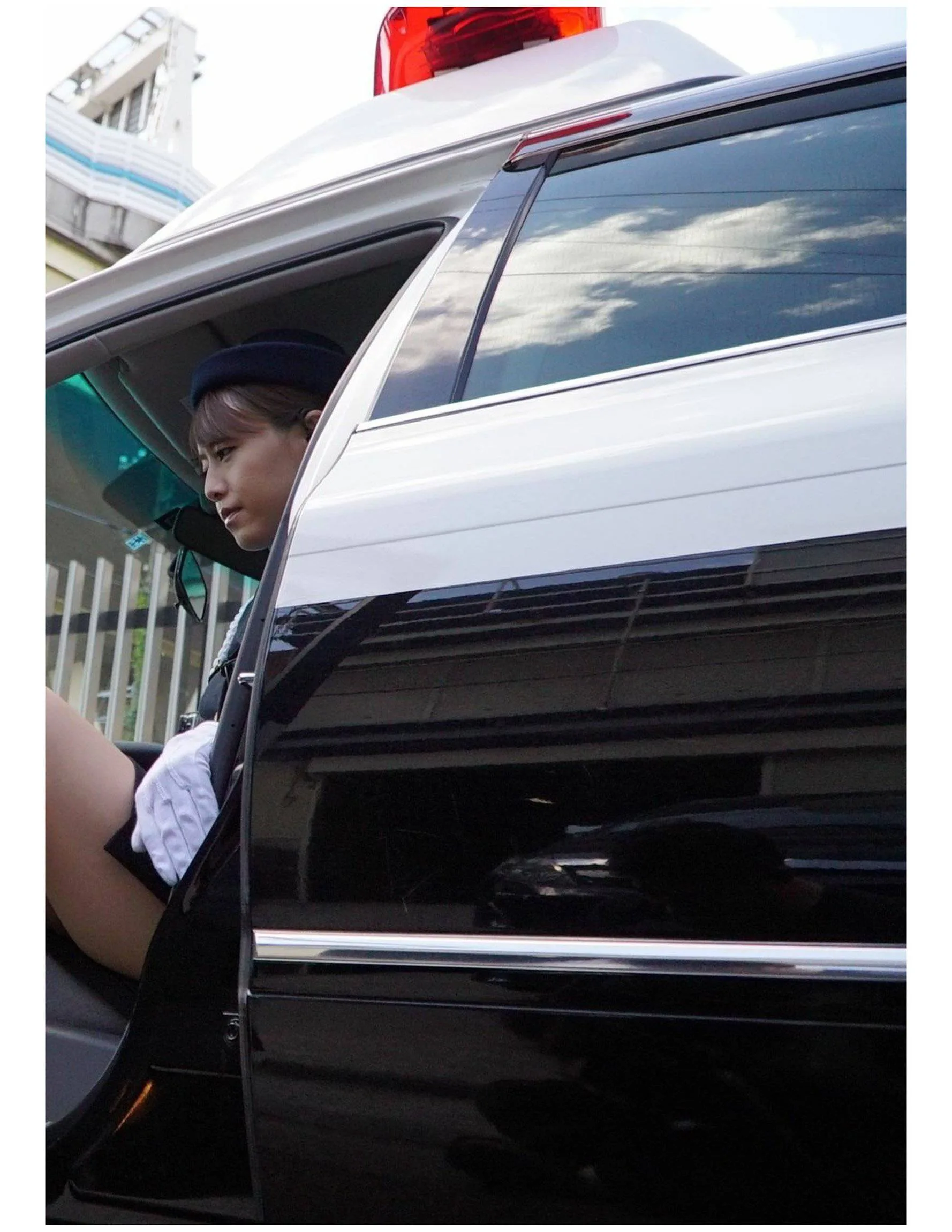 一輪車、婦警さん。 ～パトロールアッキー!出動します!～ 01-02 吉沢明歩 - 321