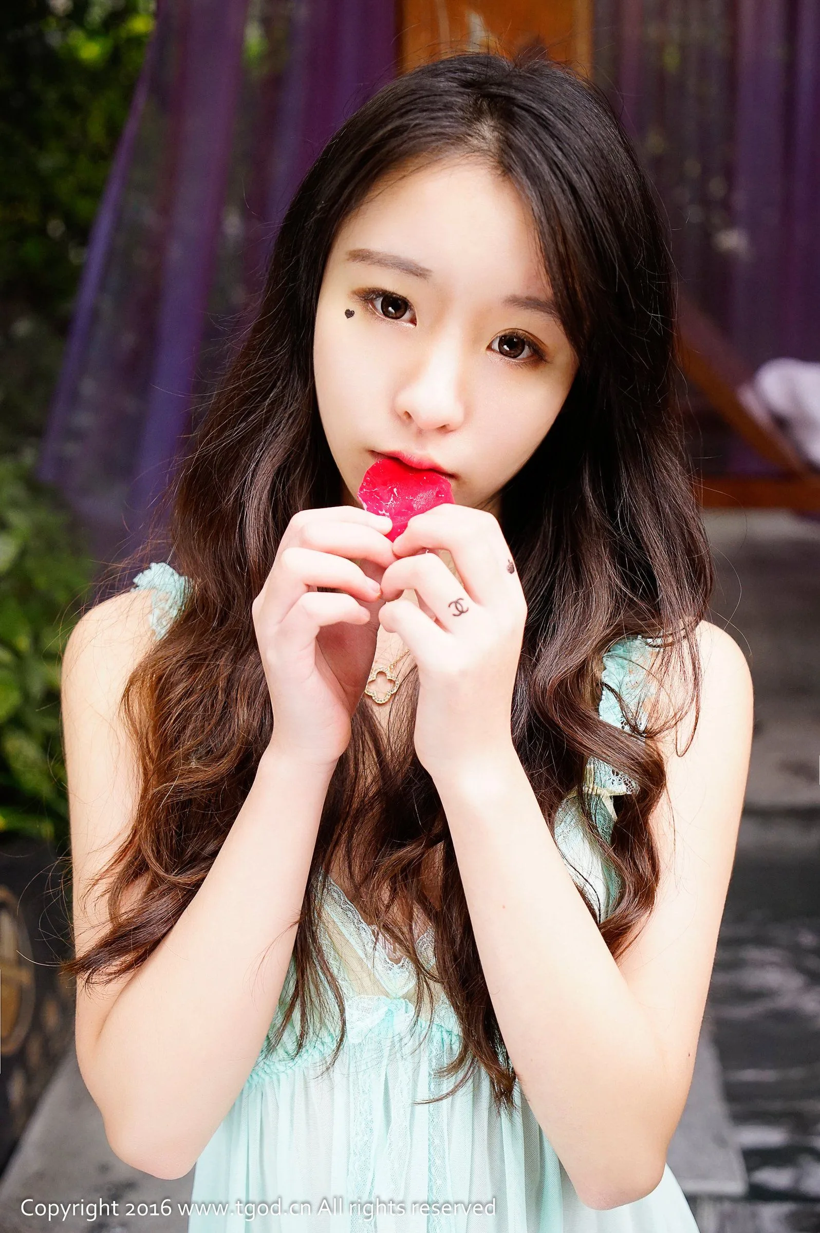 [TGOD giới thiệu Nữ thần] Bộ ảnh kỷ niệm số thứ hai "Nhiếp ảnh du lịch suối nước nóng Yushui" của Crystal Zixuan - Bộ ảnh - 18