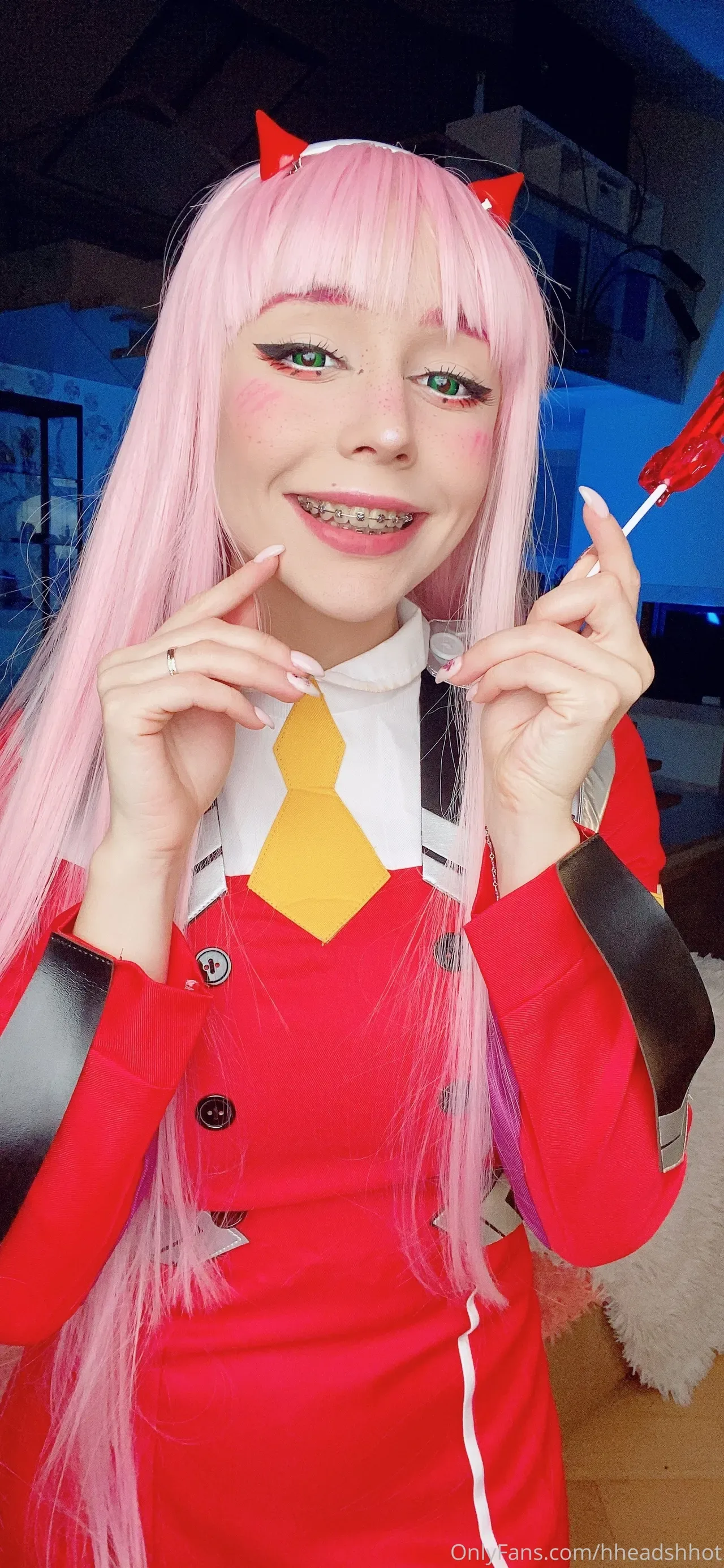 AliceBong (ảnh chụp đầu) – Zero Two - 15