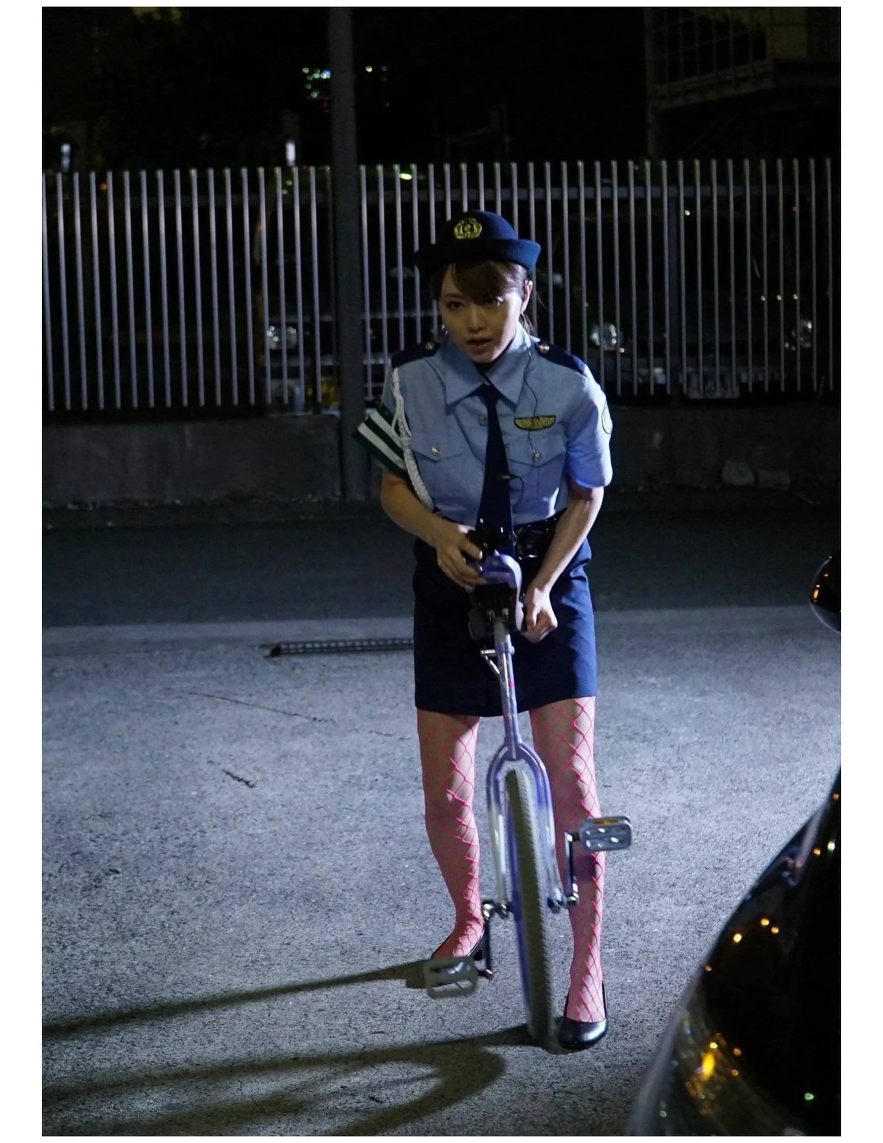 一輪車、婦警さん。 ～パトロールアッキー!出動します!～ 01-02 吉沢明歩 - 431