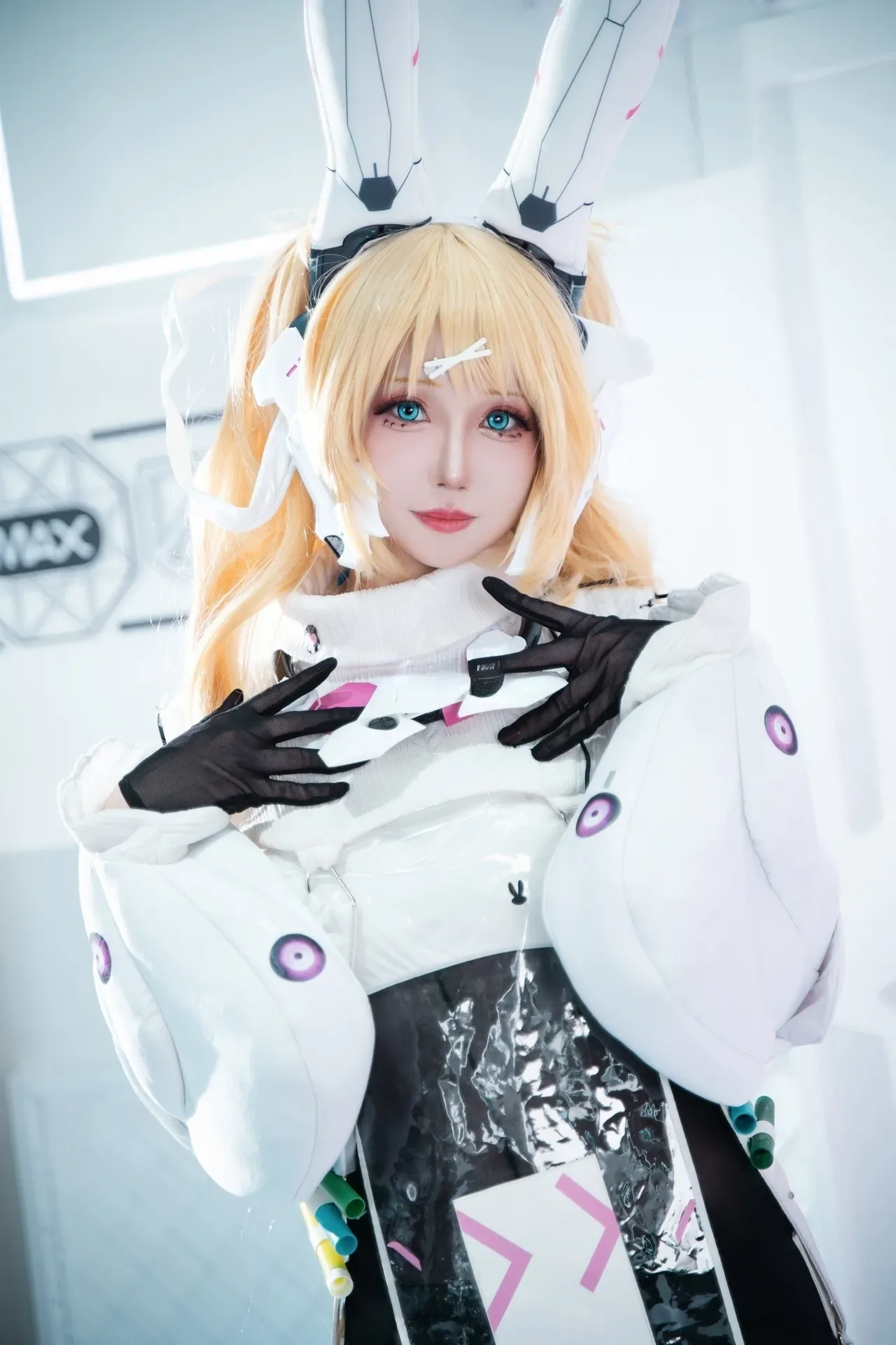 COSH-311[Kosucchi] Trong sáng và vô tư! Thân hình gợi cảm với vòng một khủng! Cô gái xinh đẹp mạnh mẽ nhất Oguricha! Quan hệ tình dục thụ tinh 4 tai thú!! - 110