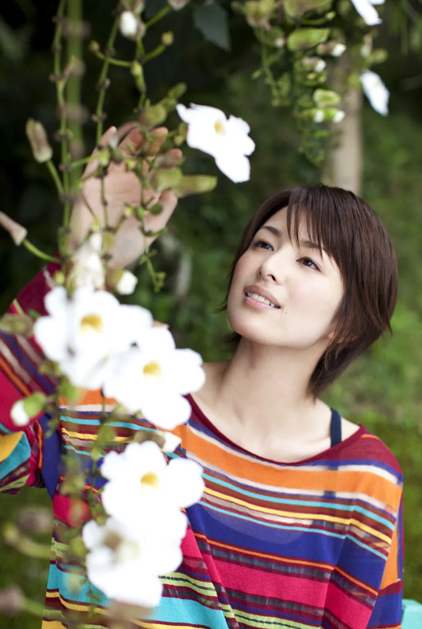[Image.tv] Album ảnh "Beautiful Dreamer" của Michiko Yoshise/Michiko Yoshise - 11