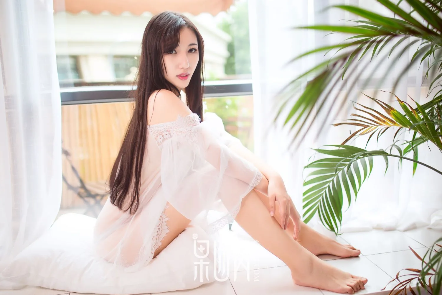 软妹子宓兔兔er 透视薄纱若隐若现 - 48