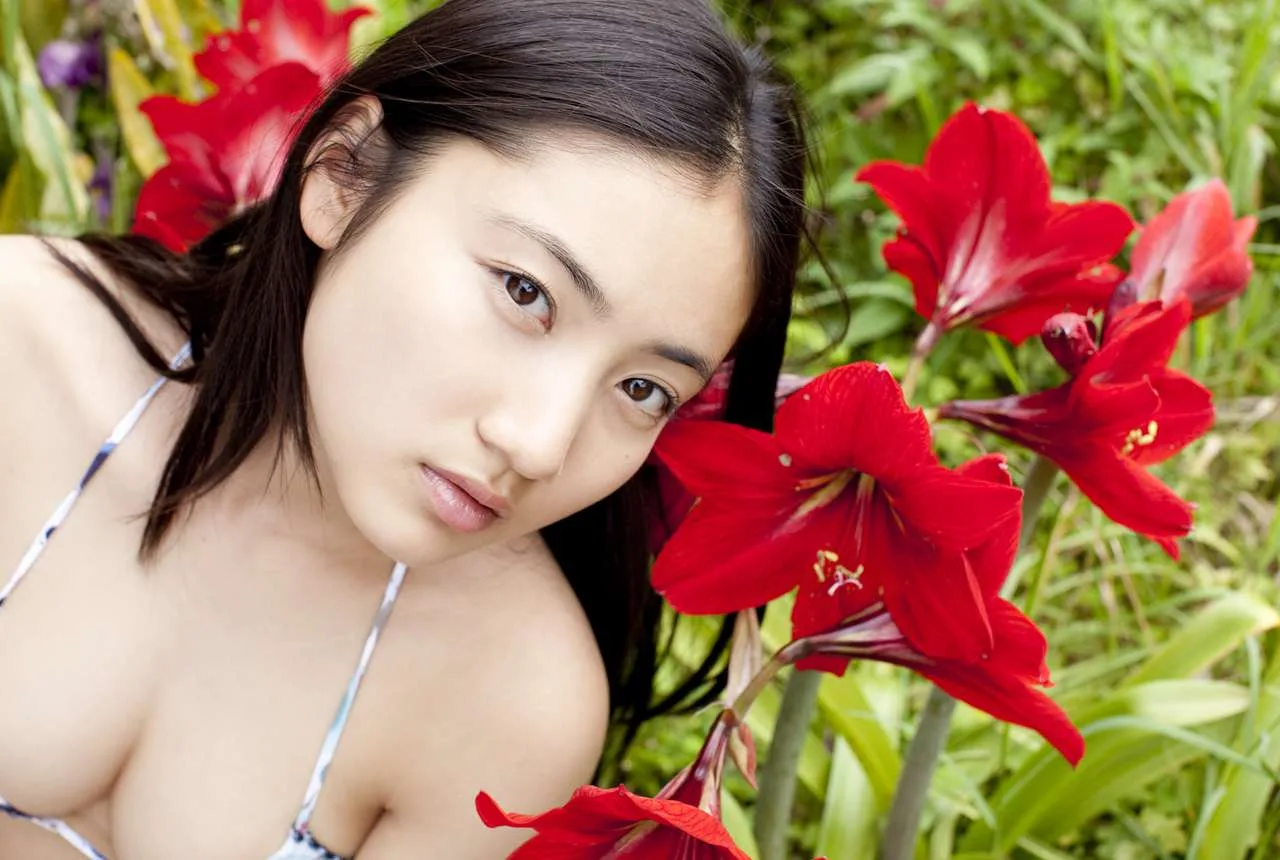 Saaya Irie - 29