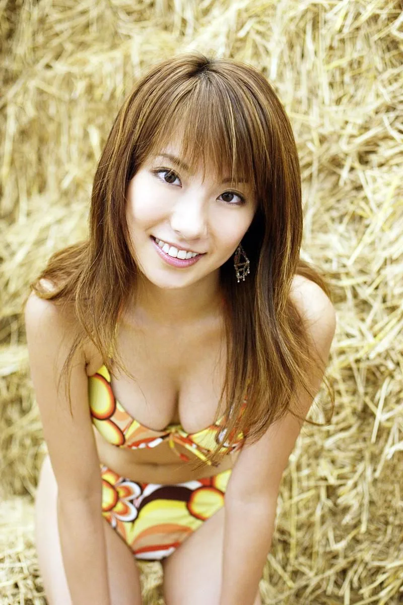 [Mặt trước] Album ảnh "アズベリー" của Azusa Yamamoto - 13