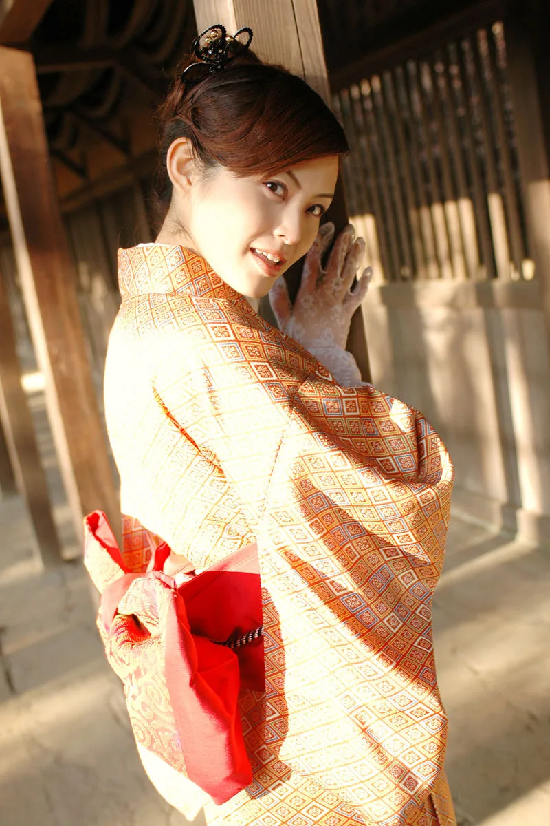 [Mặt trước] Album ảnh "剶～glossy～" của Morooka Aimi - 11