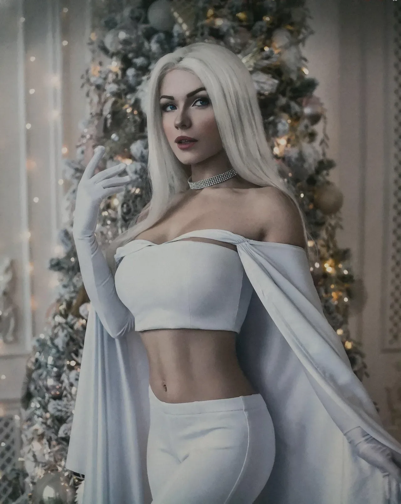 Irina Meier – Emma Frost - 3