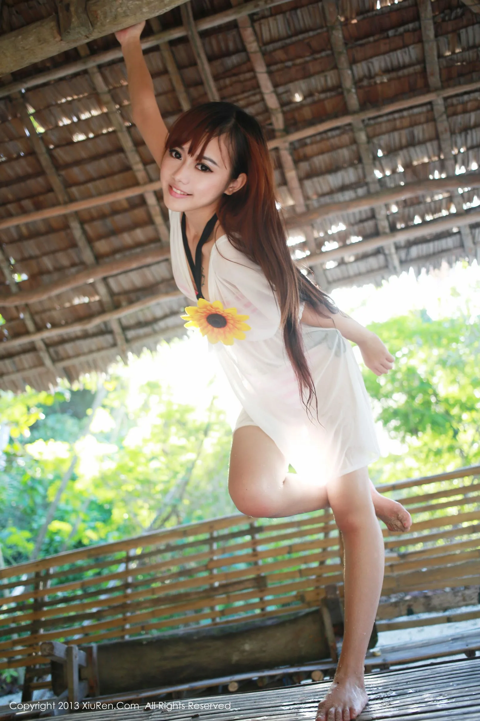 [XIUREN秀人网] toro羽住-Mông đẹp Nữ thần lolita Bãi biển dài Bộ ảnh chụp ảnh ở nước ngoài - 41