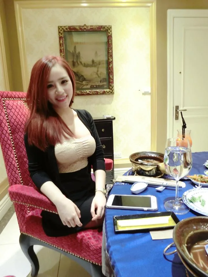 Phuong Lan Nguyen 越南Spa老板娘白嫩性感私房照诱惑写真图 - 33