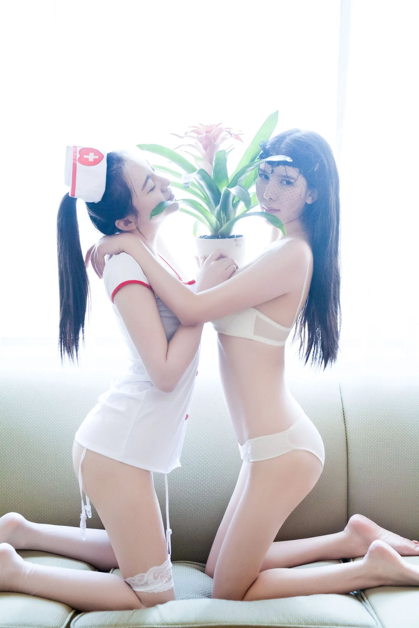 李丽莎-[Tuigirl推女郎]高清写真图第72期 护士姐妹花 - 34