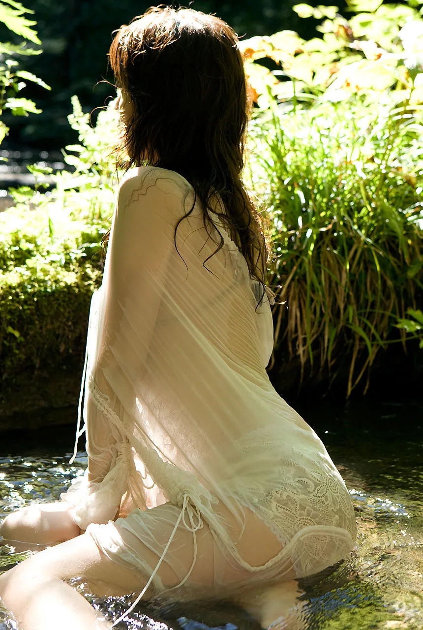[Image.tv] Album ảnh "Linh hồn quý cô" của Hinata Yuki - 8