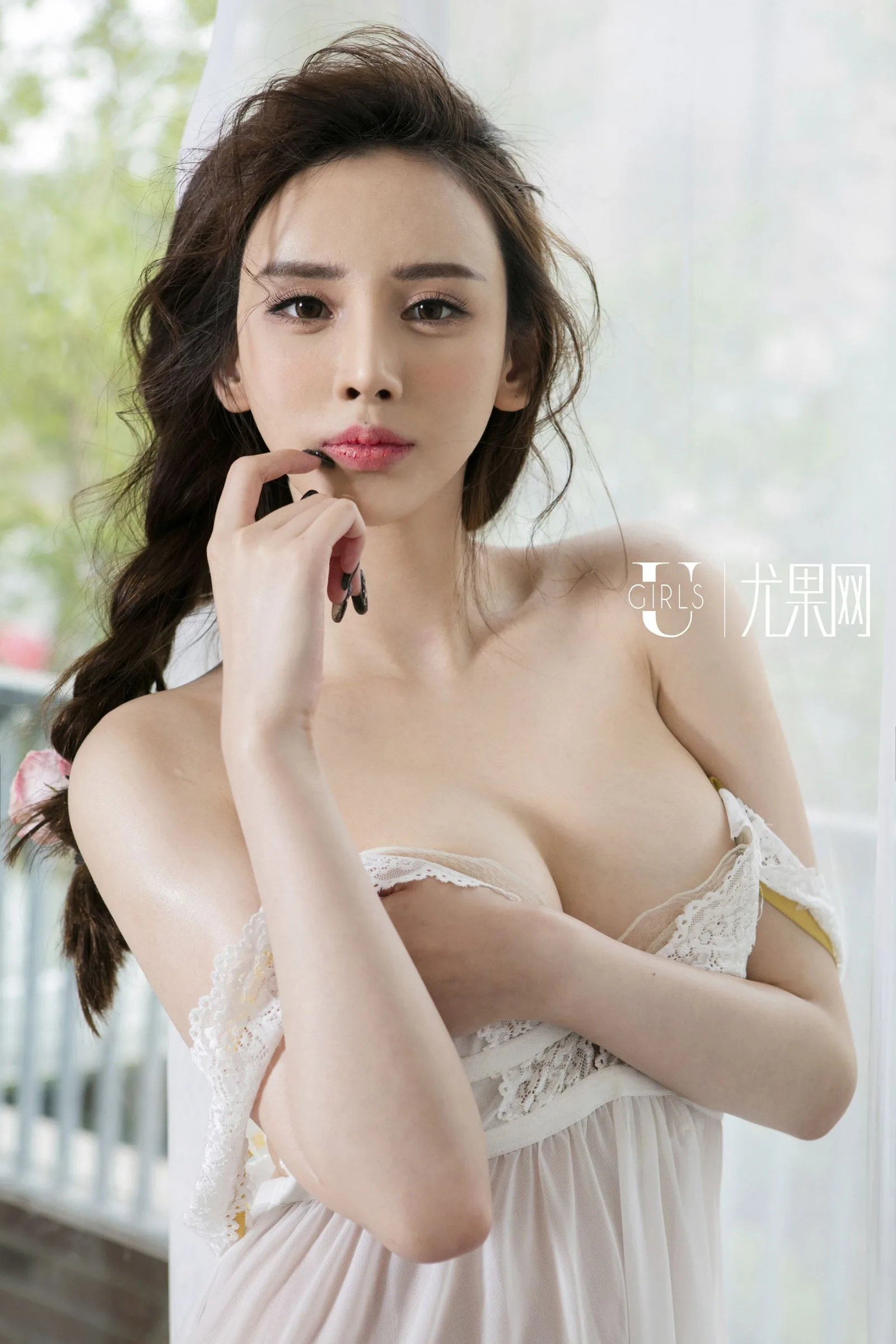 于思琪 [Ugirls尤果网]高清写真图第171期 - 26