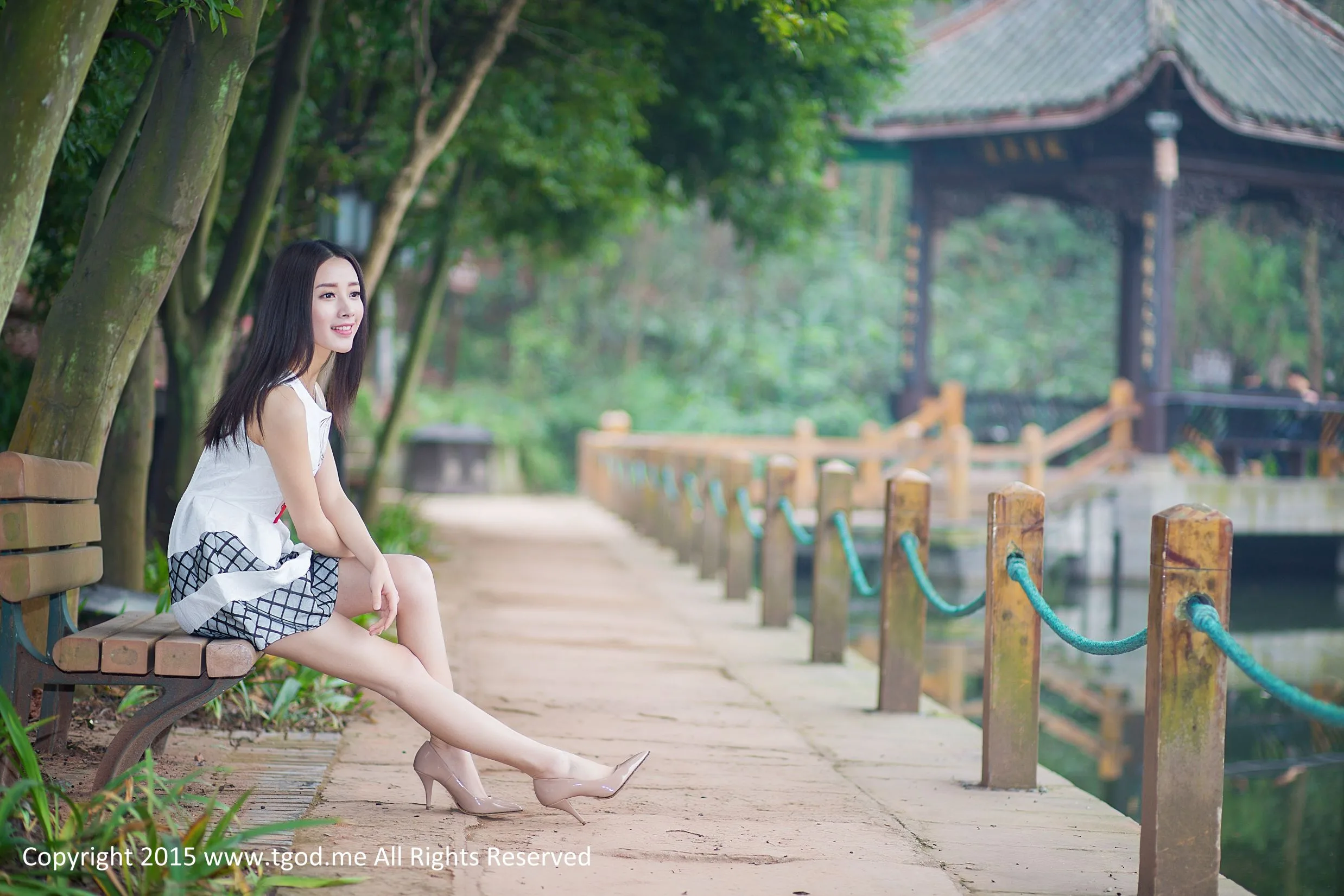 [TGOD giới thiệu Nữ thần] Nữ thần xuất hiện: Hoàng hậu Trung Hoa, Suối nước nóng Hồng Trấn núi Nga Mi - Bộ ảnh Ultra HD - 45