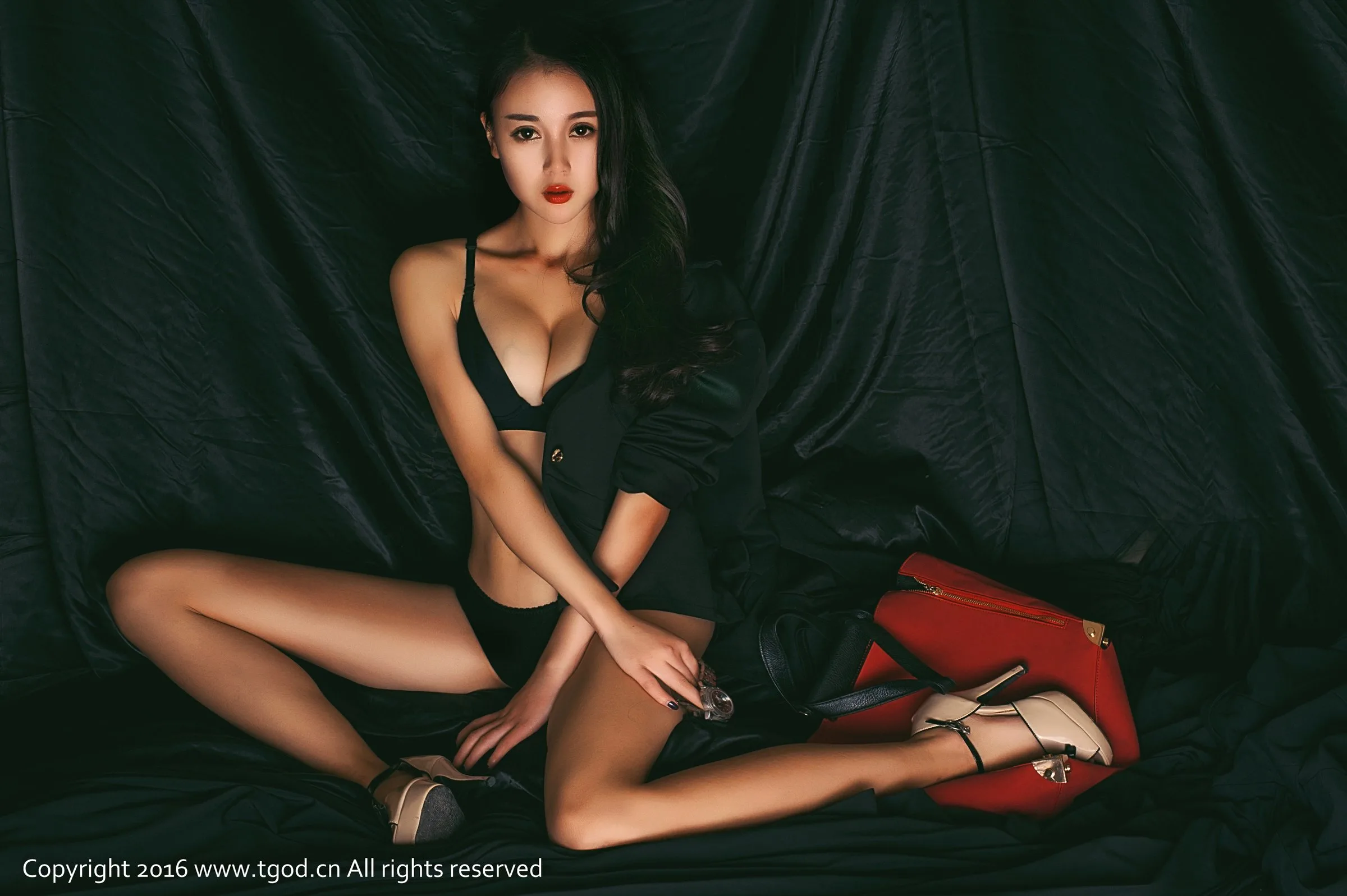 赵小米Kitty [TGOD推女神]高清写真图怦然心动 ~ - 11