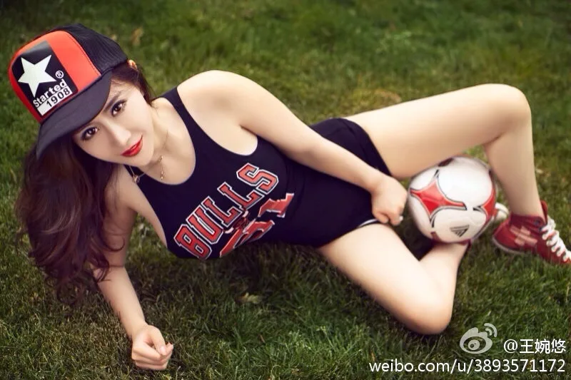 王婉悠Quenna-大尺度写真图套图写真图集 - 76