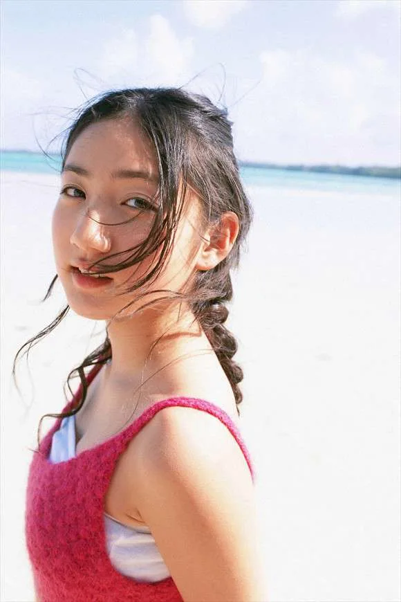 Saaya Irie - 42