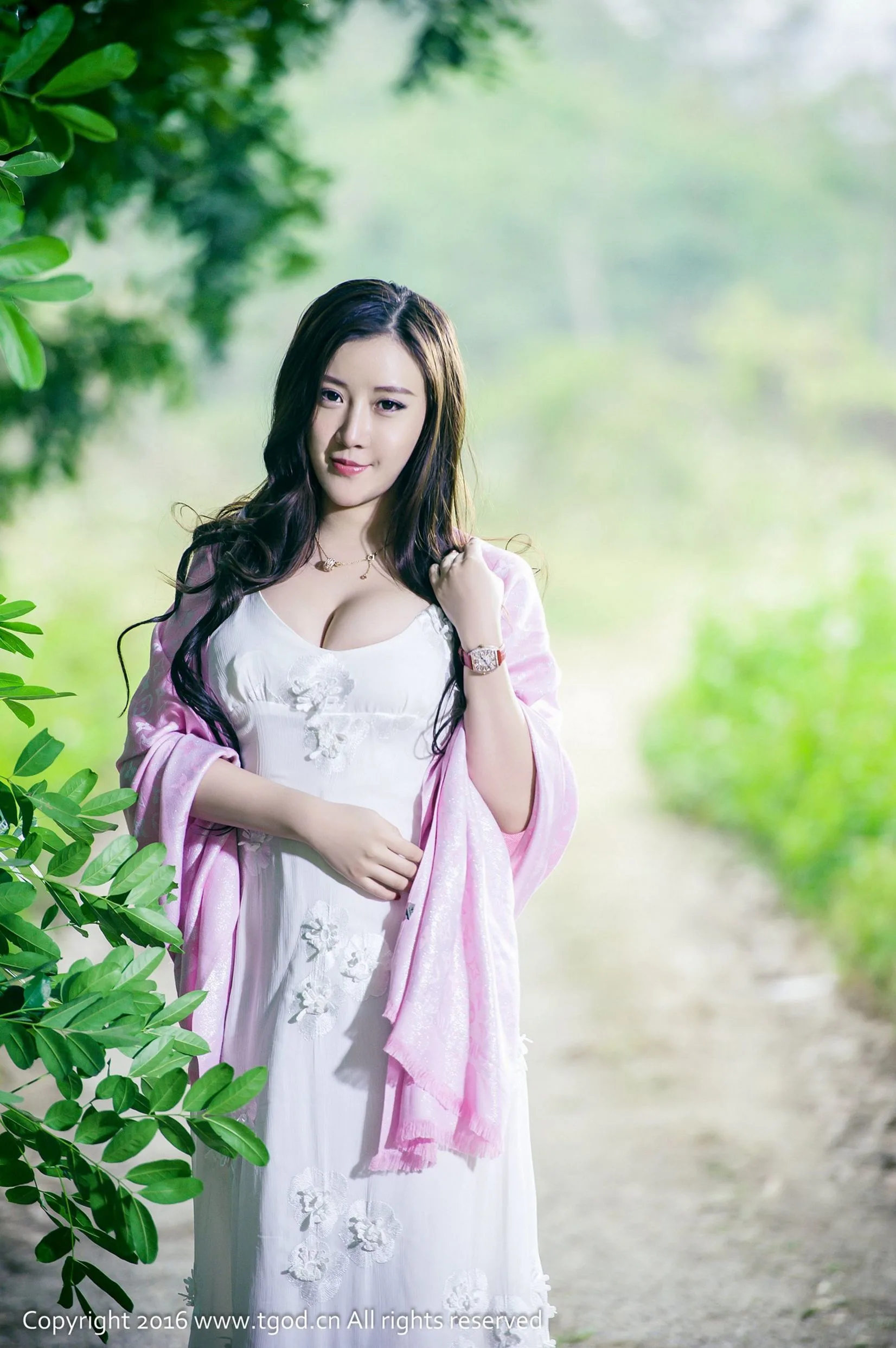 [TGOD đề xuất Nữ thần] Bộ ảnh "Nữ hoàng rừng xanh" của Wang Wanyou - 23