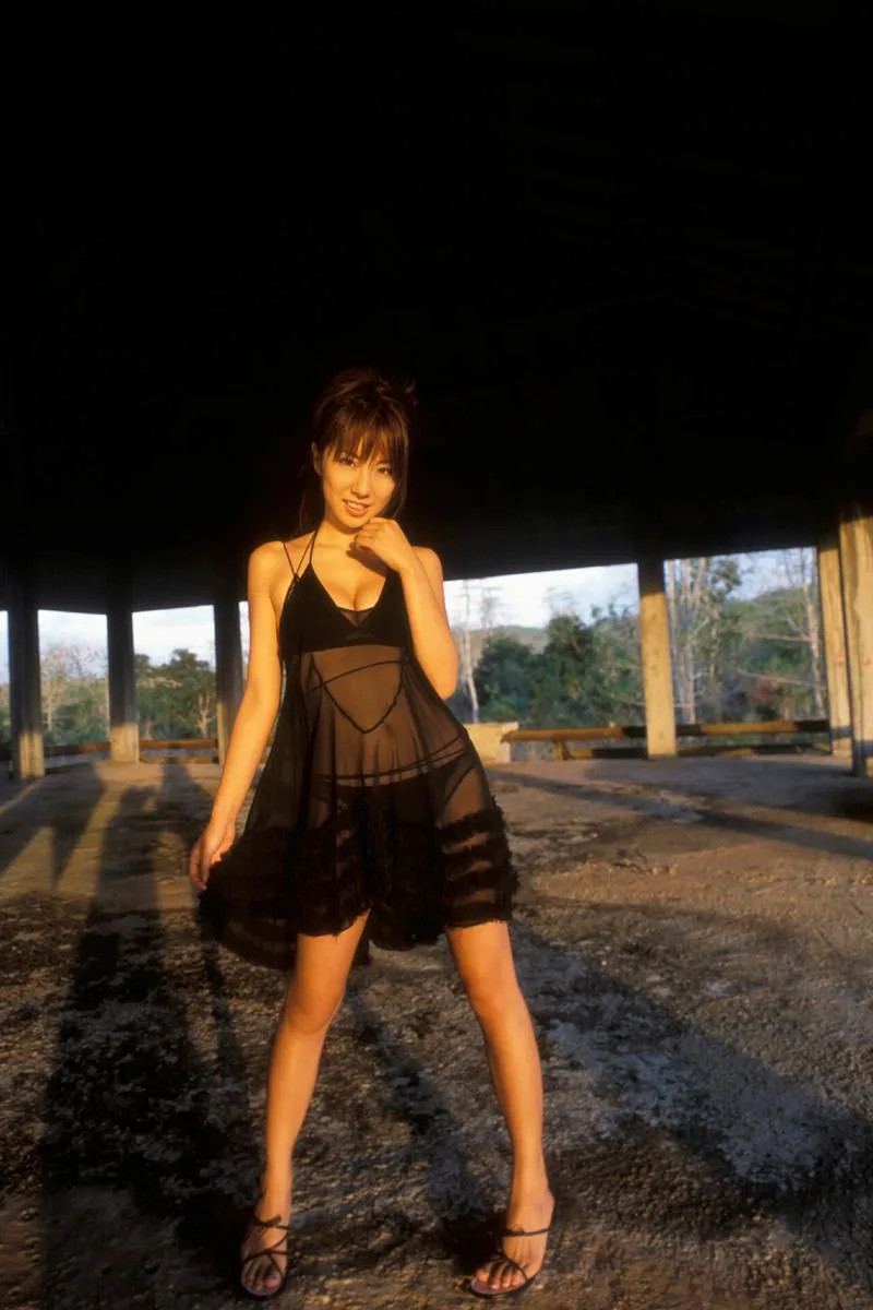 [Dành cho bên] Album ảnh "あずあずトラベリング" của Azusa Yamamoto - 8