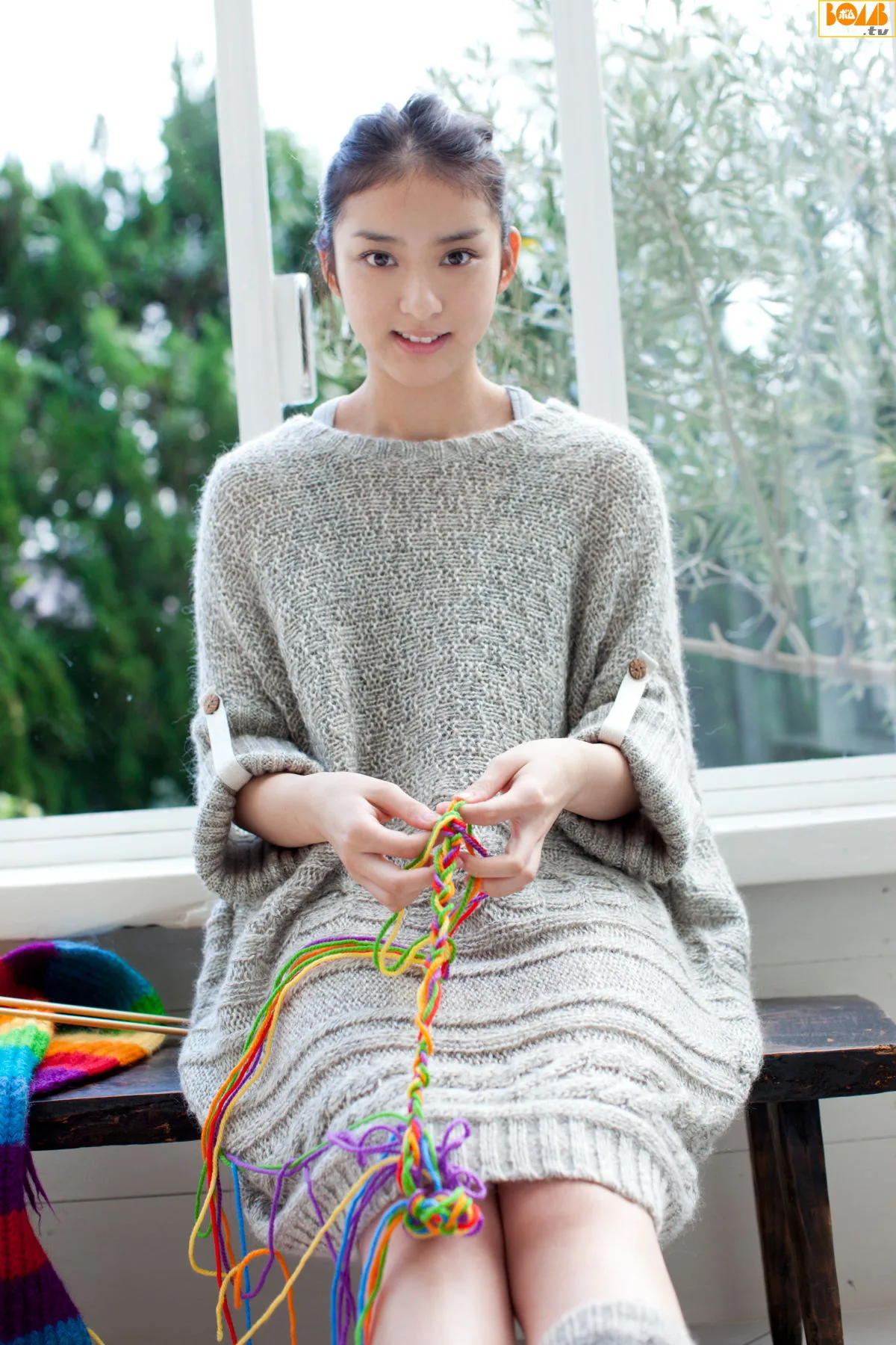 Bom.TVEmi Takei, số tháng 2 năm 2012 - 38