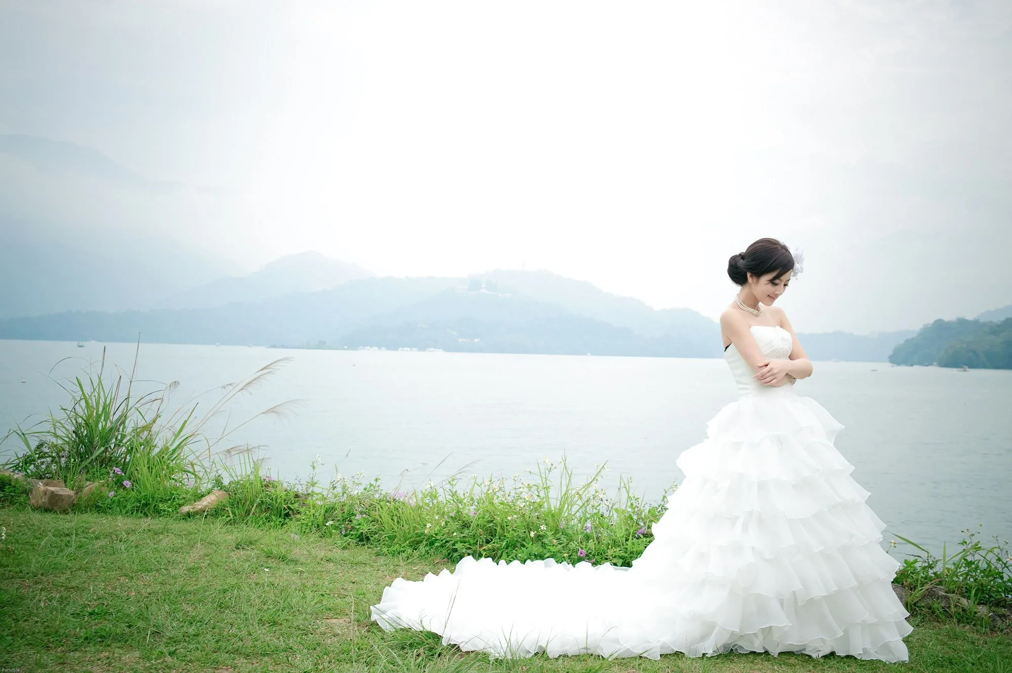 Guozi MM - Hồ Nhật Nguyệt + Mái Vòm Giấy [Phiên bản Váy cưới] Bộ ảnh độ phân giải cao - 24