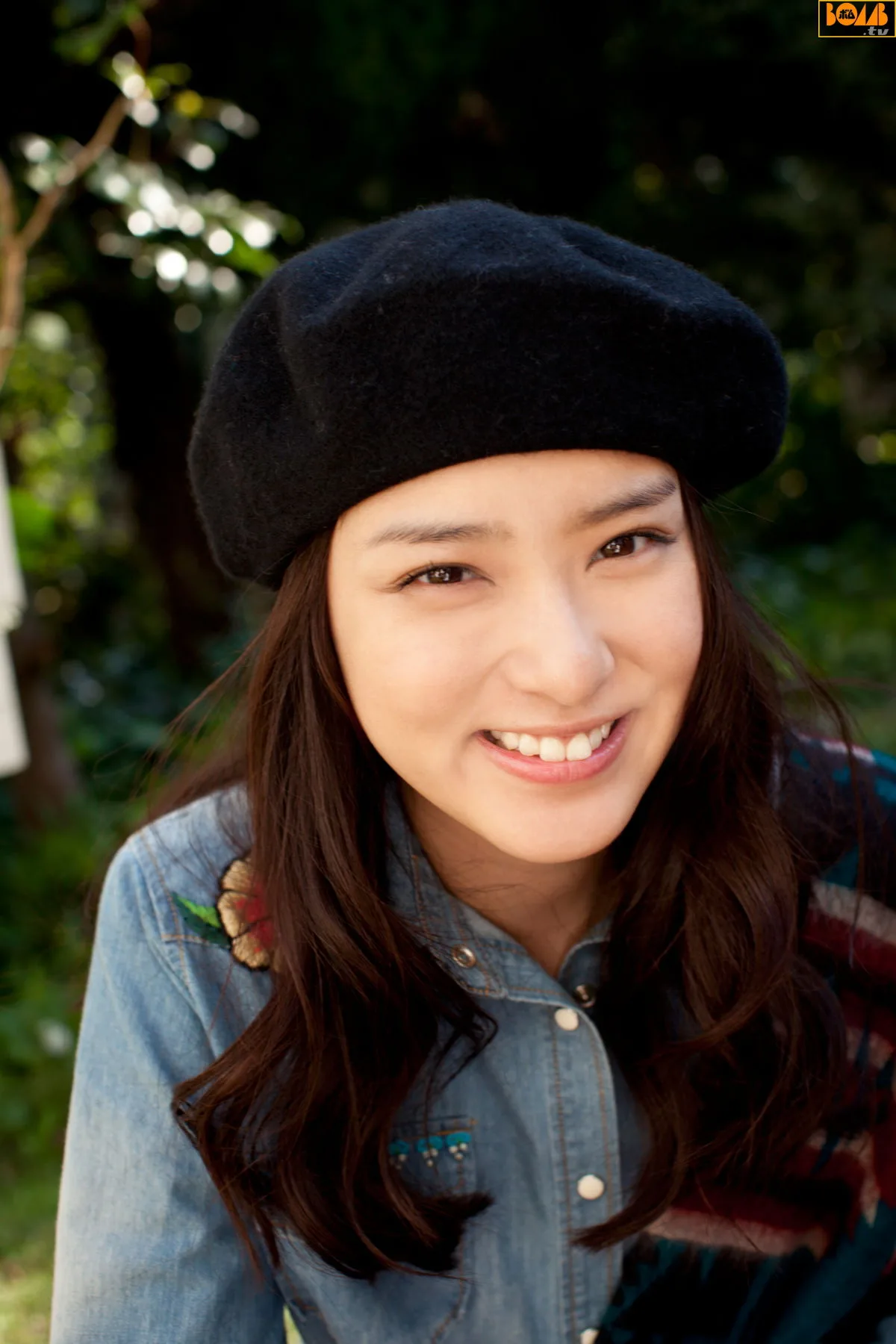 Bom.TVEmi Takei, số tháng 2 năm 2012 - 30