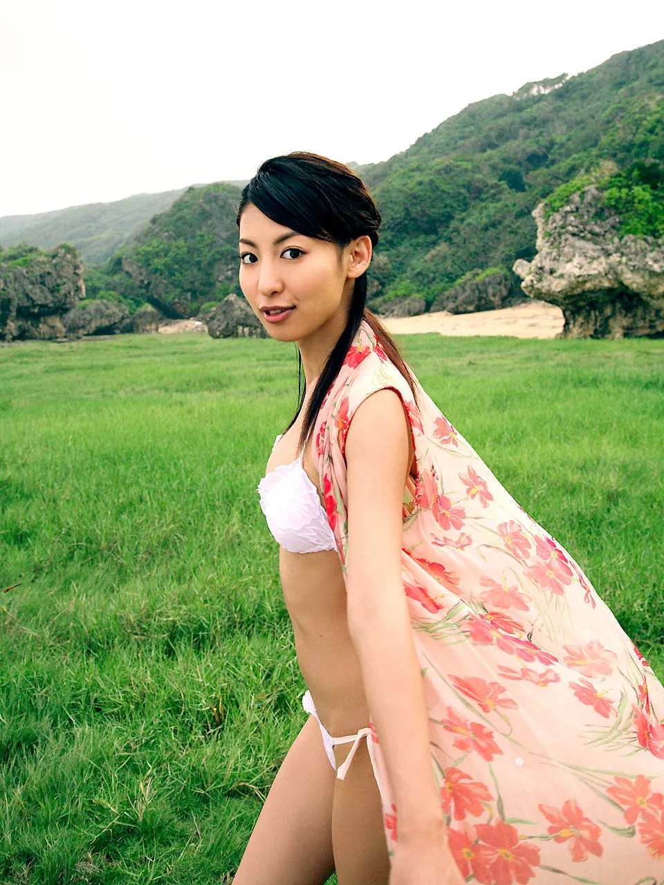 [Image.tv] Album ảnh "Mizunokuni Kara..." của Mariko Okubo - 24