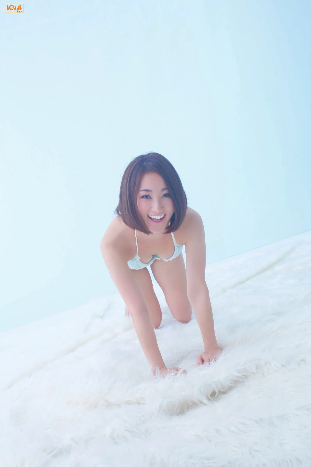 [BOMB.TV] Mika Yoshinaga số tháng 1 năm 2012 - 21