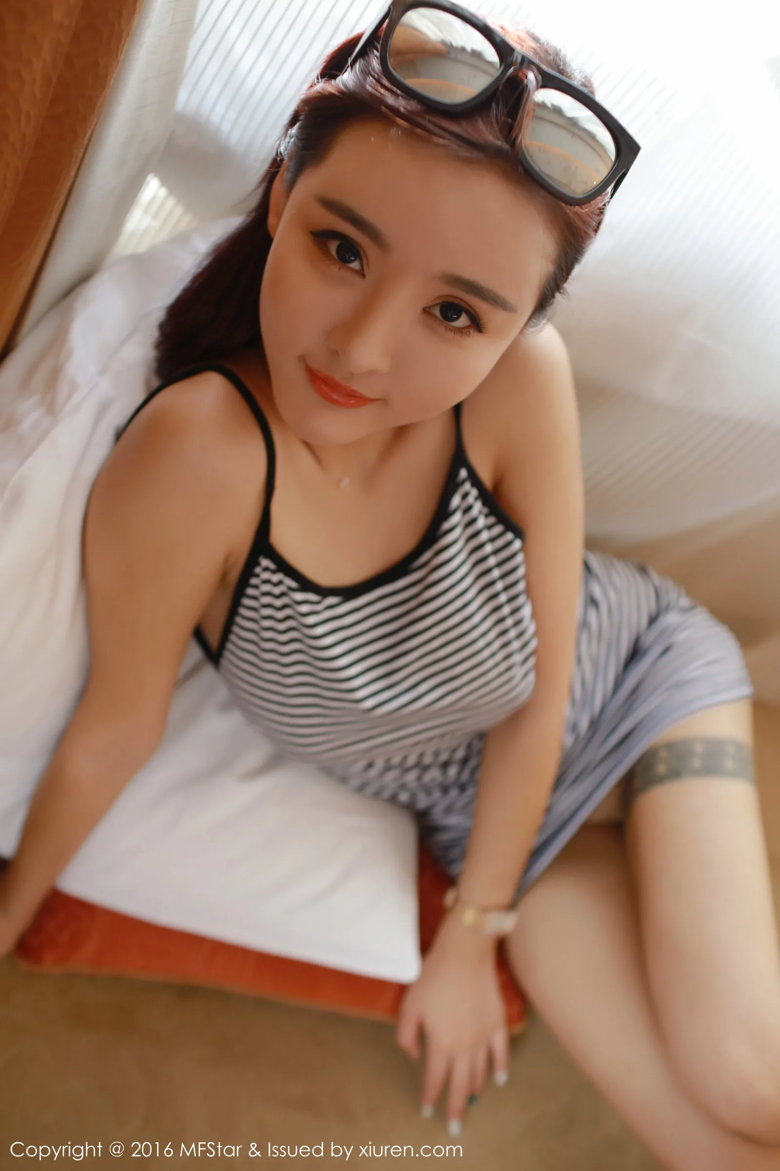 佳佳JiaJia [MFStar模范学院]高清写真图2016.07.01 VOL.060 - 2