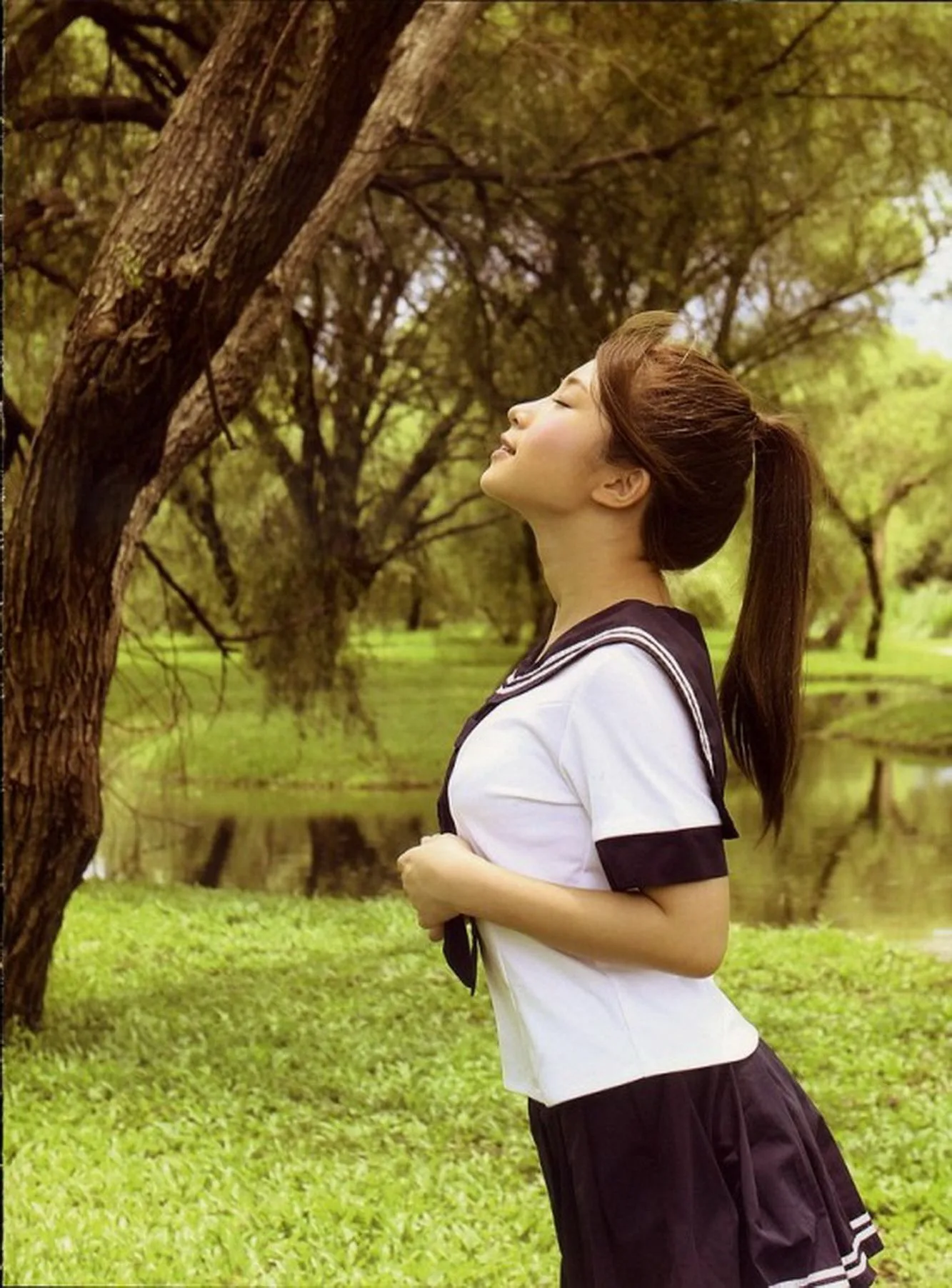 Cô gái cốt lết gà Zheng Jiazhen/Zheng Jiachun - Sách ảnh "Món quà tuổi mười tám" - 166