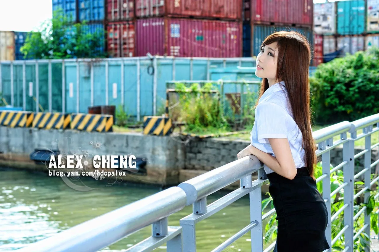 [Phiên bản đặc biệt BEAUTYLEG] Bộ ảnh ngoại cảnh cầu cảng Shin Kong, Cao Hùng, Trương Diêm Chu - 10