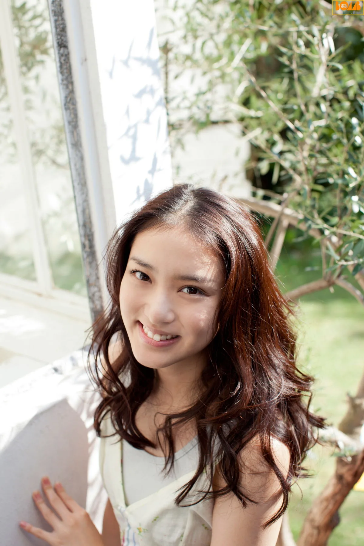Bom.TVEmi Takei, số tháng 2 năm 2012 - 22