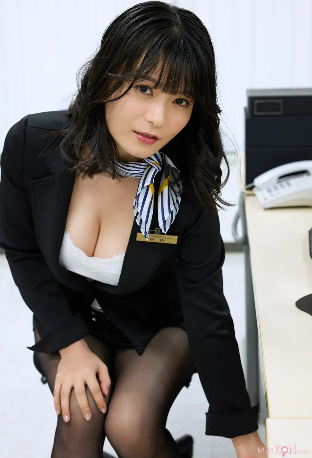 [JPMizuki Hoshina: Ra mắt bộ ảnh in gravure - Không biết hôm nay mình có phải làm thêm giờ nữa không nhỉ. - 13