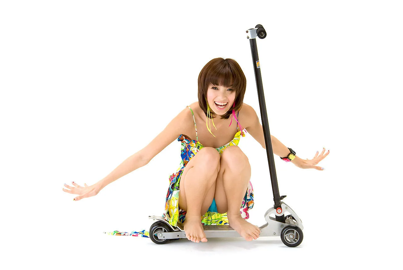 [Image.tv] Album ảnh "Hot Stuff" của Minami Minna - 2
