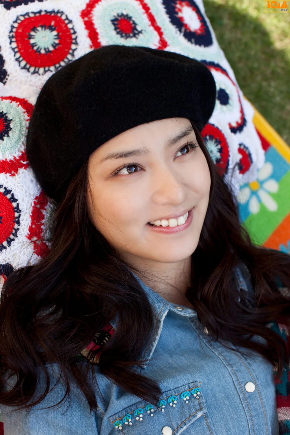 Bom.TVEmi Takei, số tháng 2 năm 2012 - 28