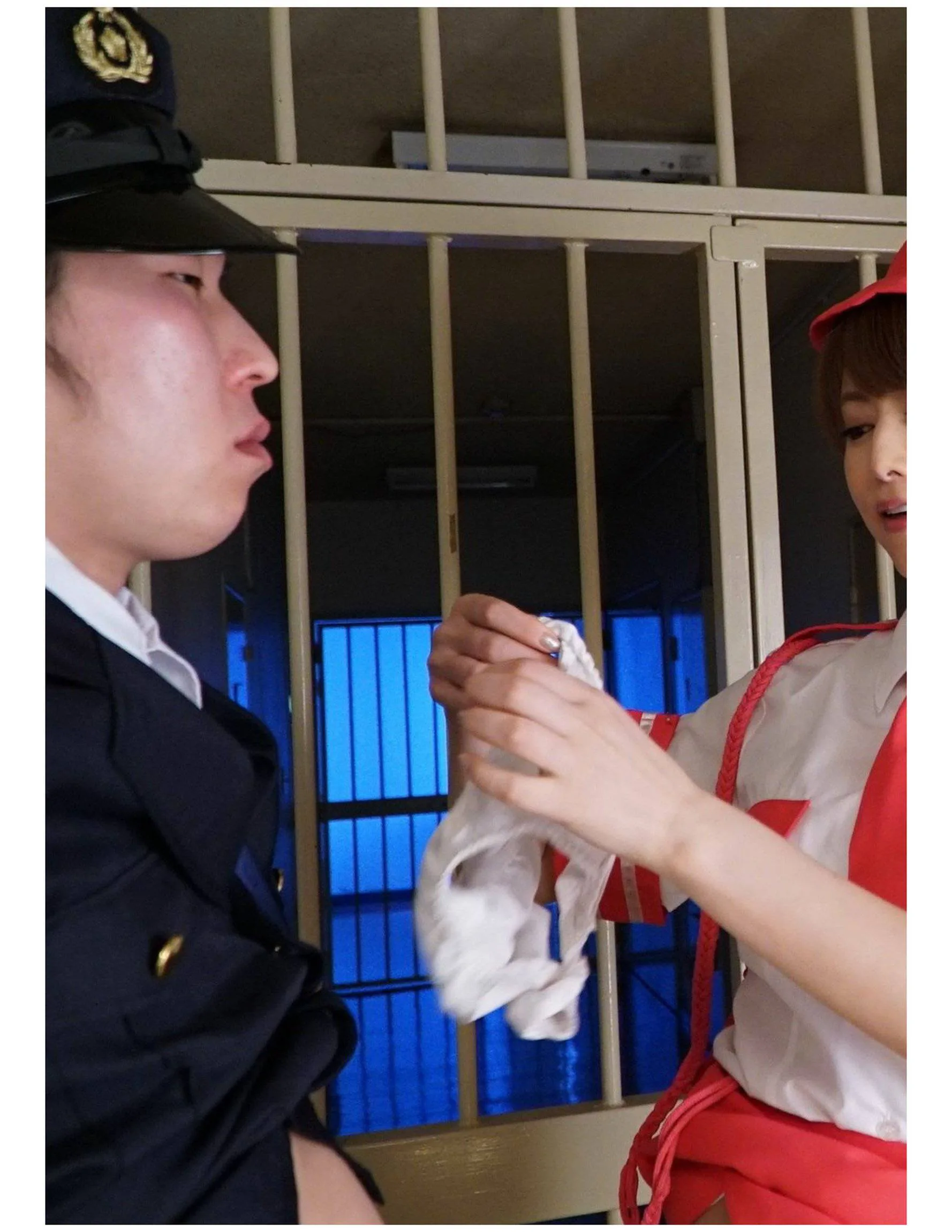 一輪車、婦警さん。 ～パトロールアッキー!出動します!～ 01-02 吉沢明歩 - 268