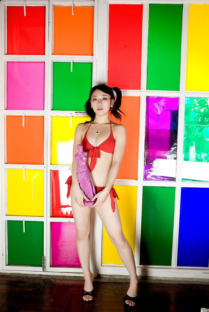 [Image.tv] Sách ảnh Gió xuân của Tokihigashi Ami - 21