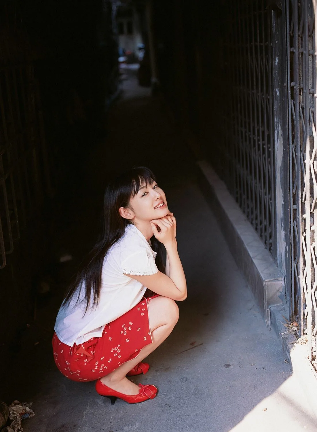 [YS[Trang web] Tập 200 Sách ảnh "Hãy chú ý đến hông của cô ấy!" của Rina Akiyama - 34