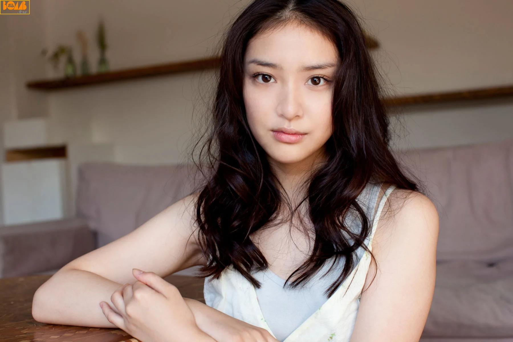 Bom.TVEmi Takei, số tháng 2 năm 2012 - 20